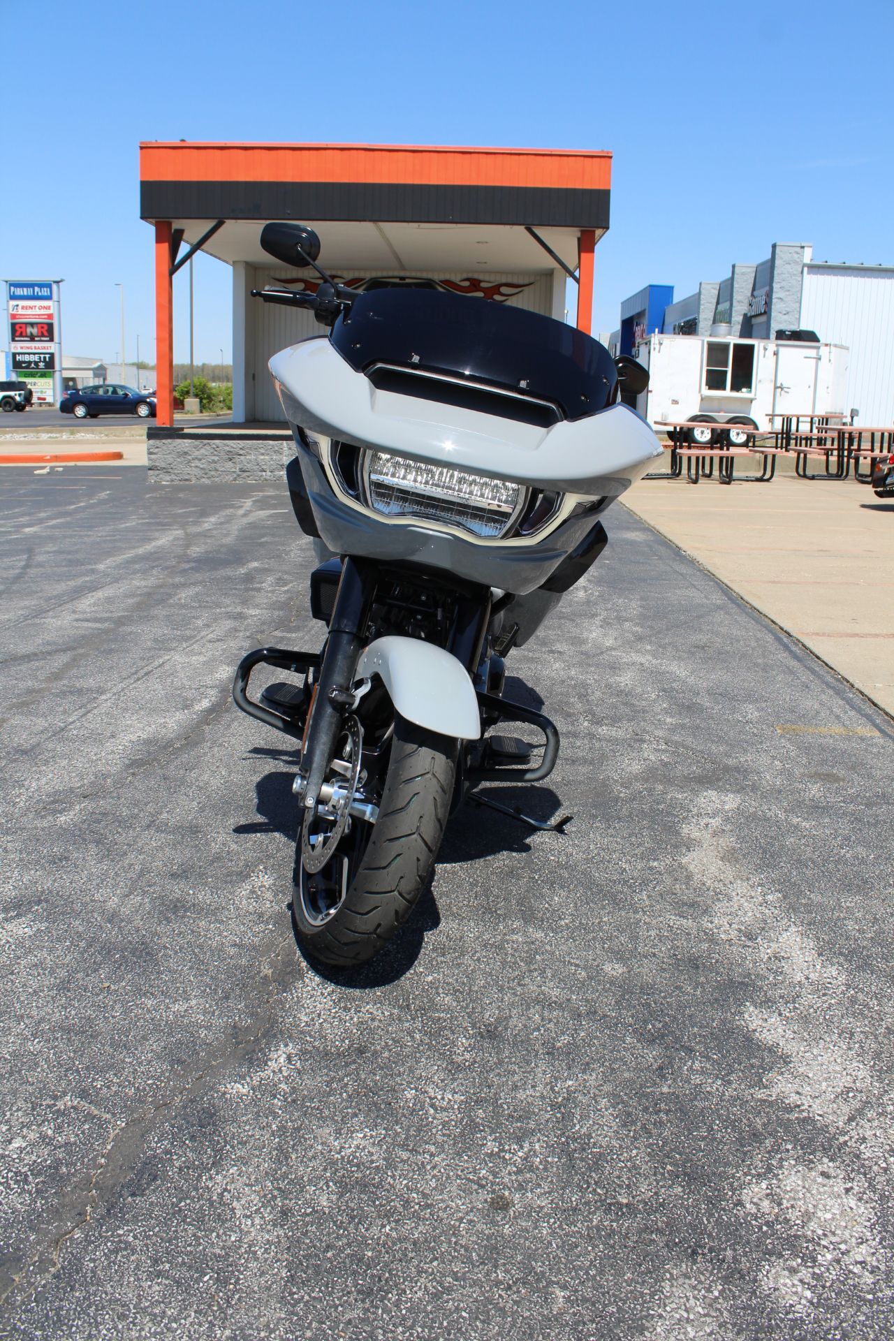 New 2025 Harley-Davidson Road Glide® Billiard Gray (Black Finish