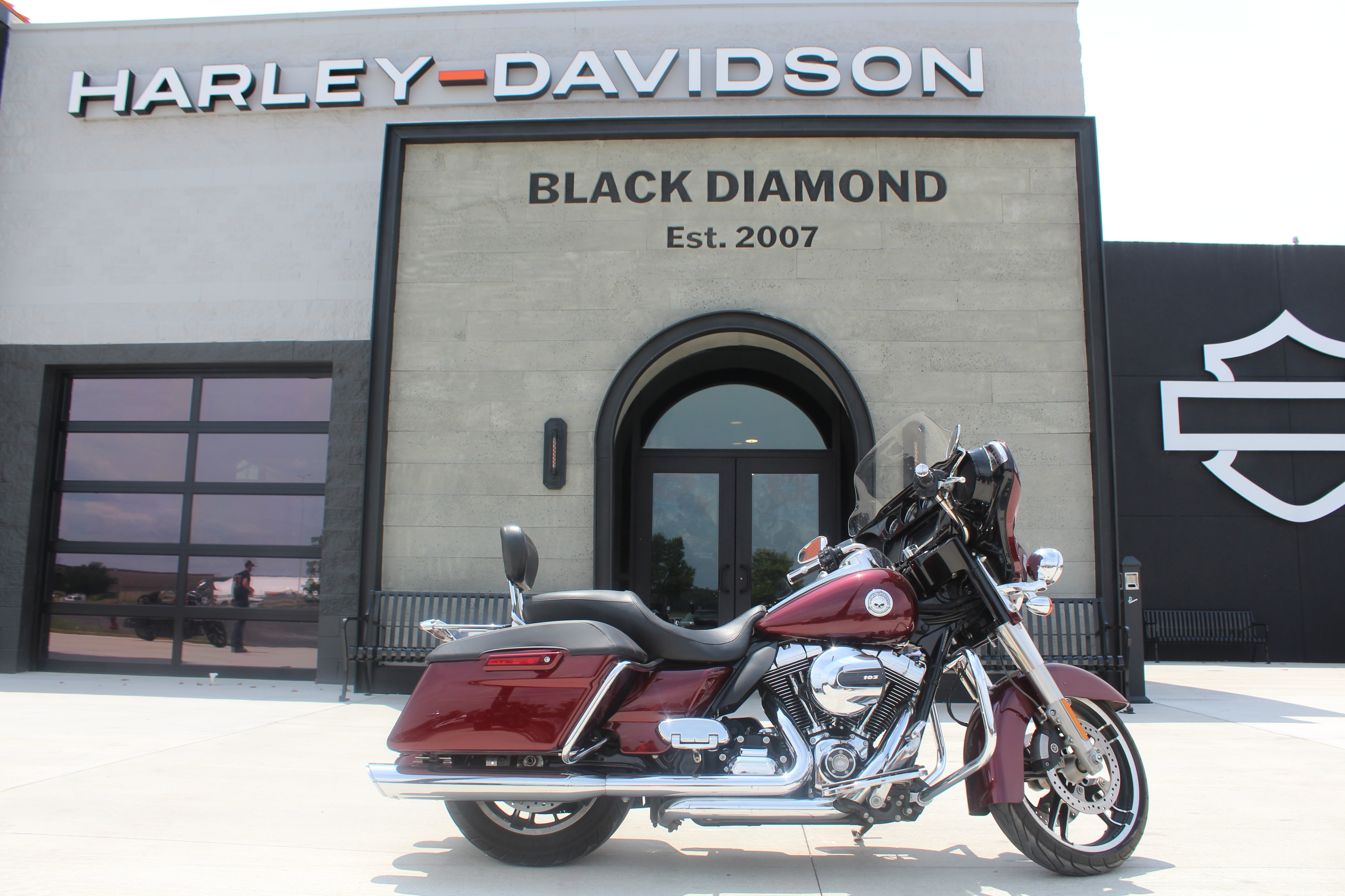 2014 Harley-Davidson Street Glide® Special 1