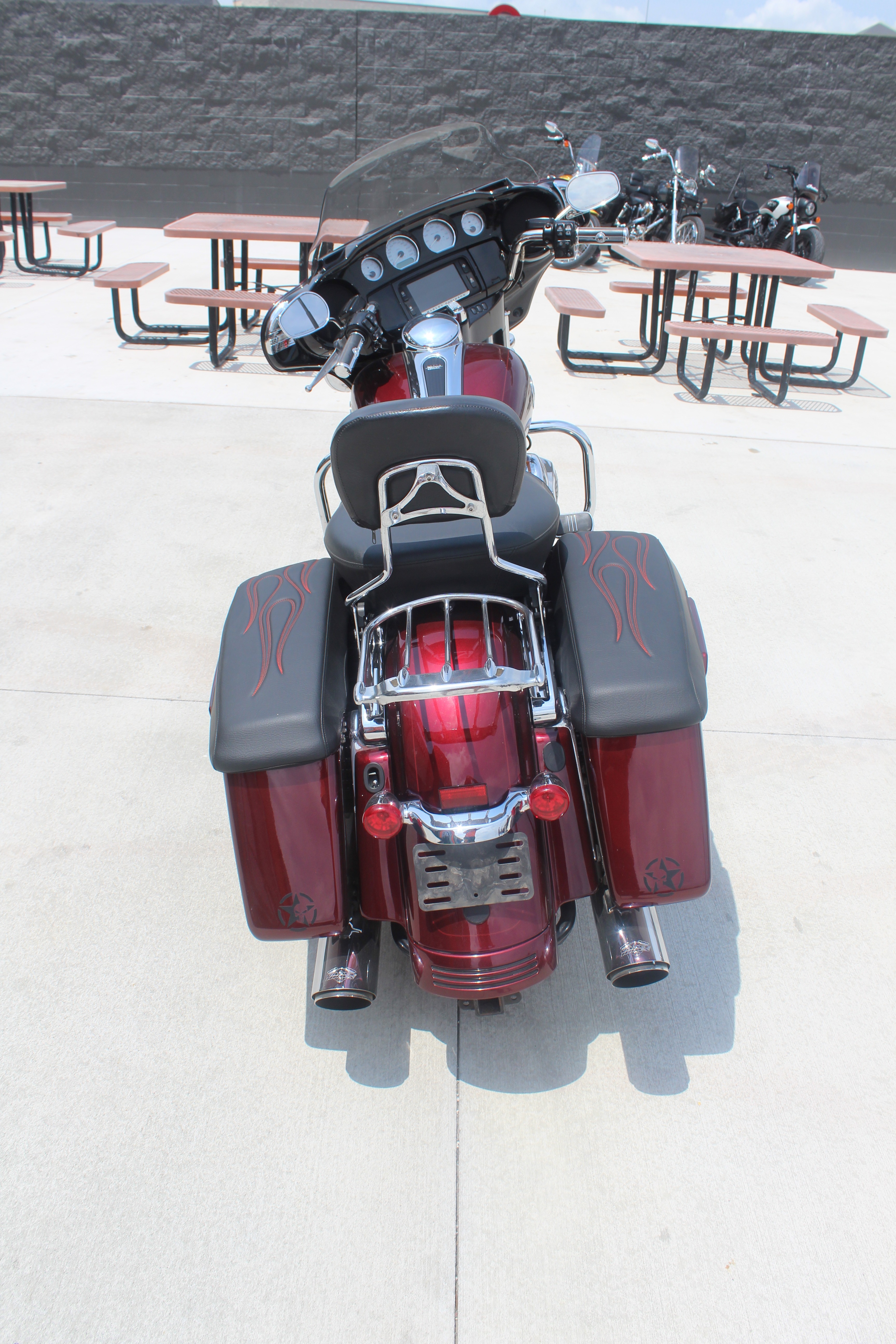 2014 Harley-Davidson Street Glide® Special 8