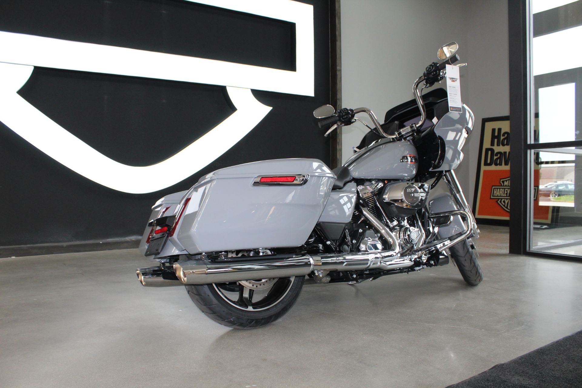 2026 Harley-Davidson Road Glide® 9