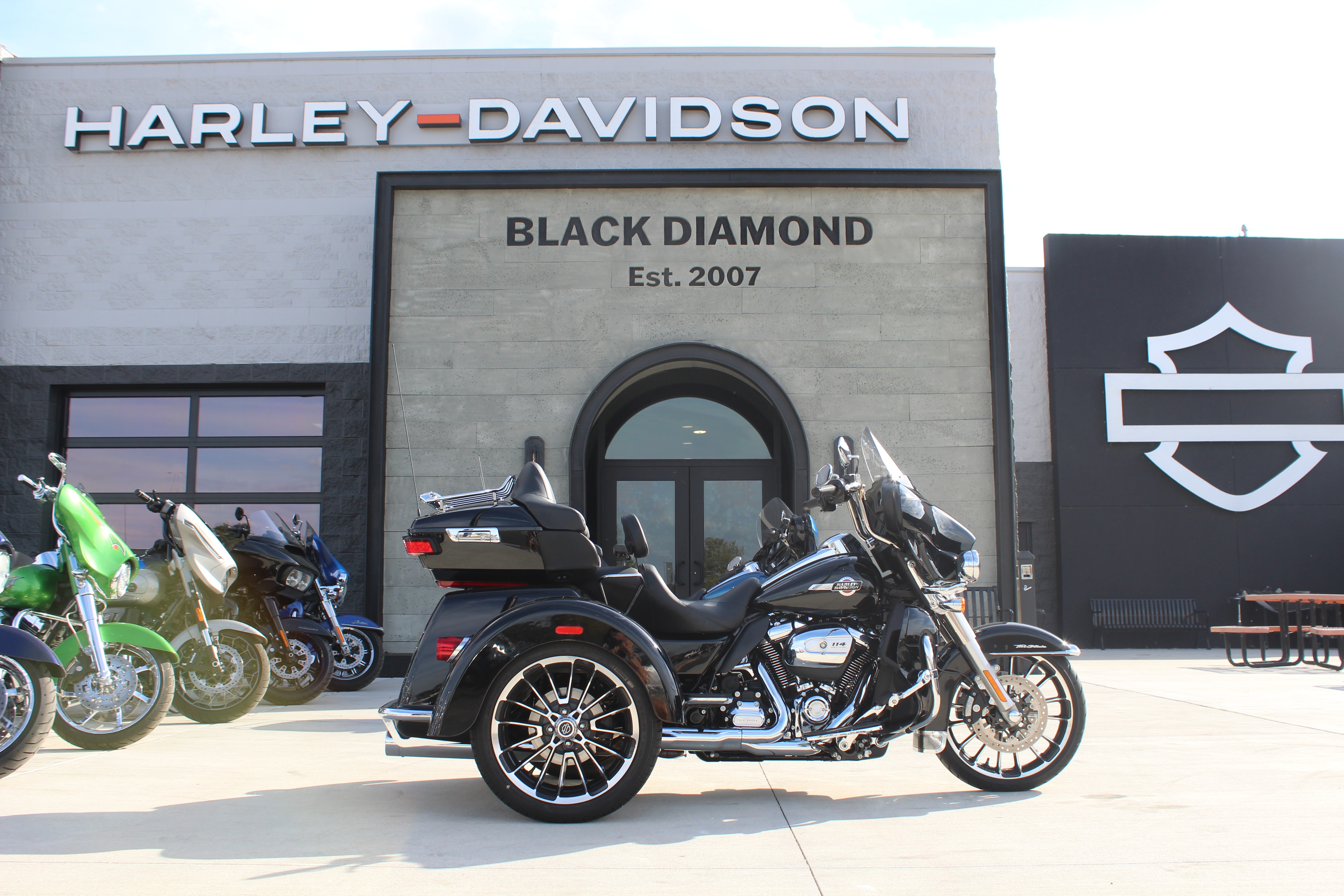 2025 Tri Glide® Ultra