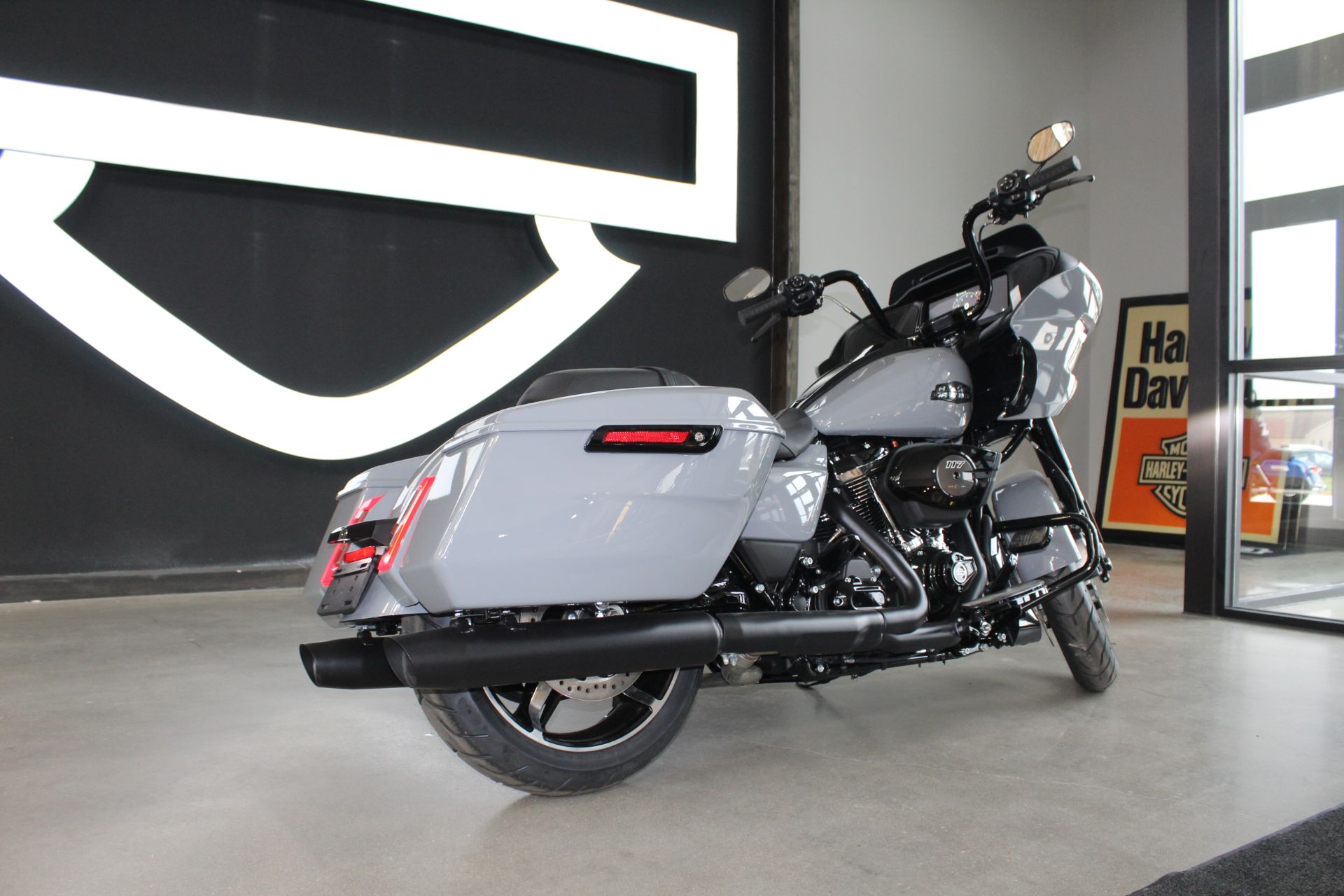 2026 Harley-Davidson Road Glide® 9