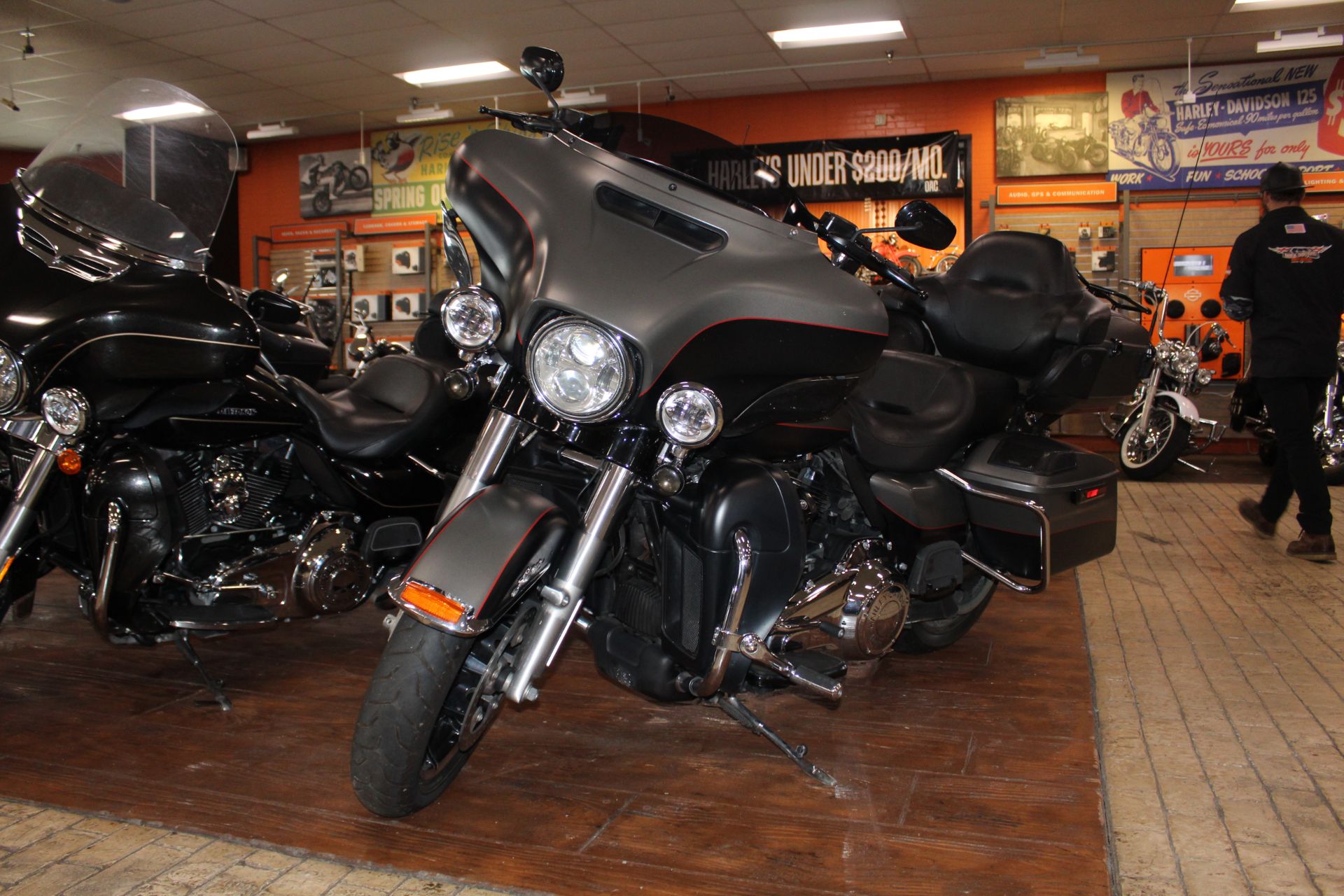Used 2018 Harley-Davidson Ultra Limited Industrial Gray
