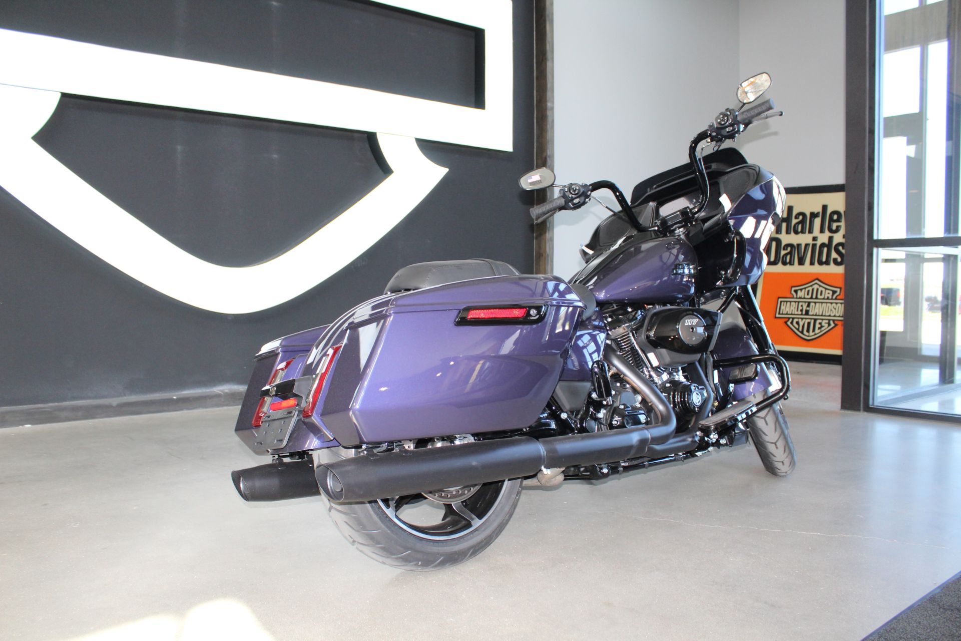 2026 Harley-Davidson Road Glide® 9