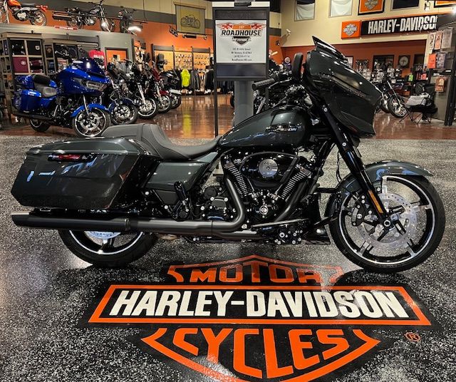 New 2025 Harley-Davidson STREET GLIDE IRON HORSE MET
