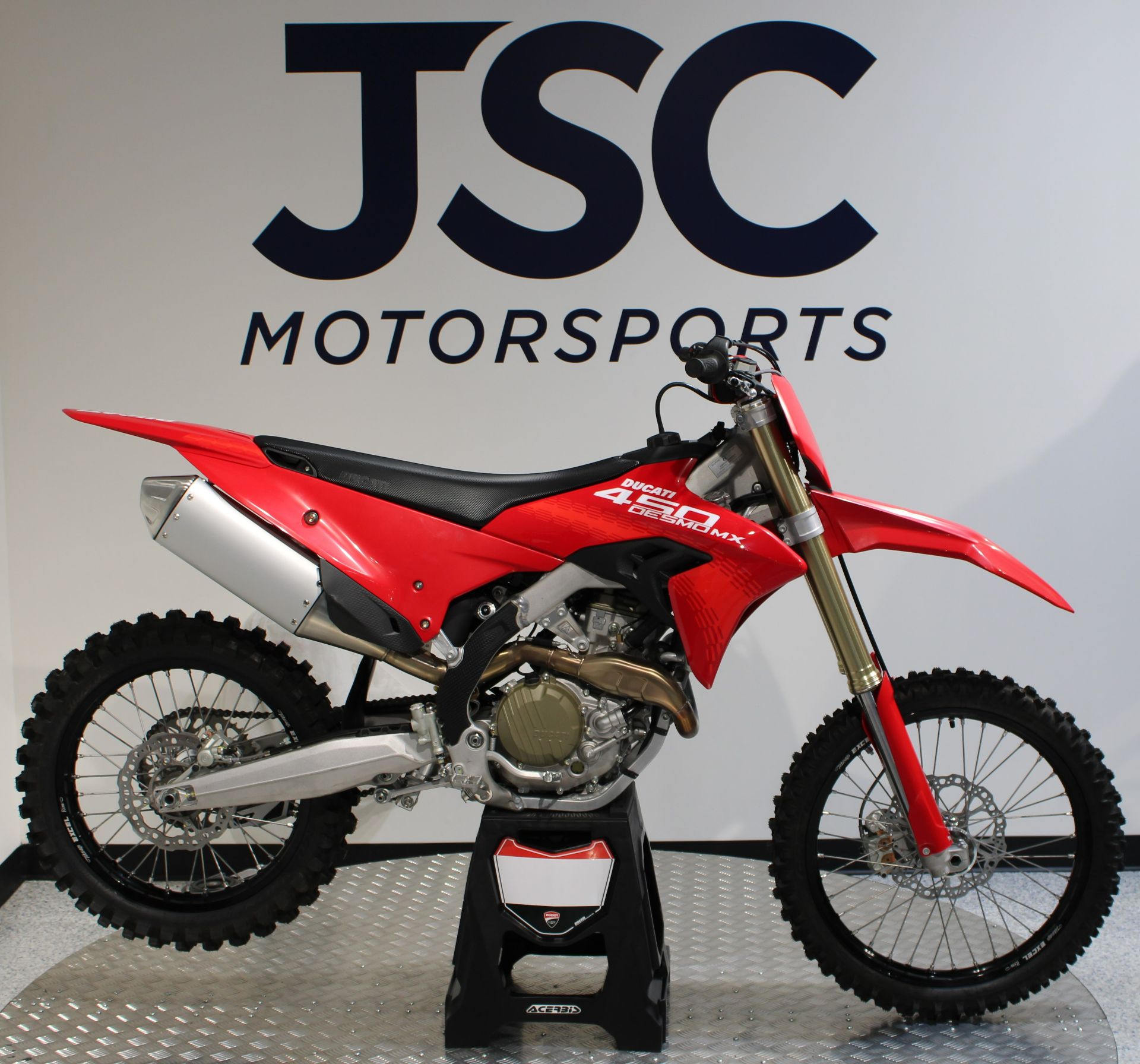 2026 Ducati Desmo450 MX