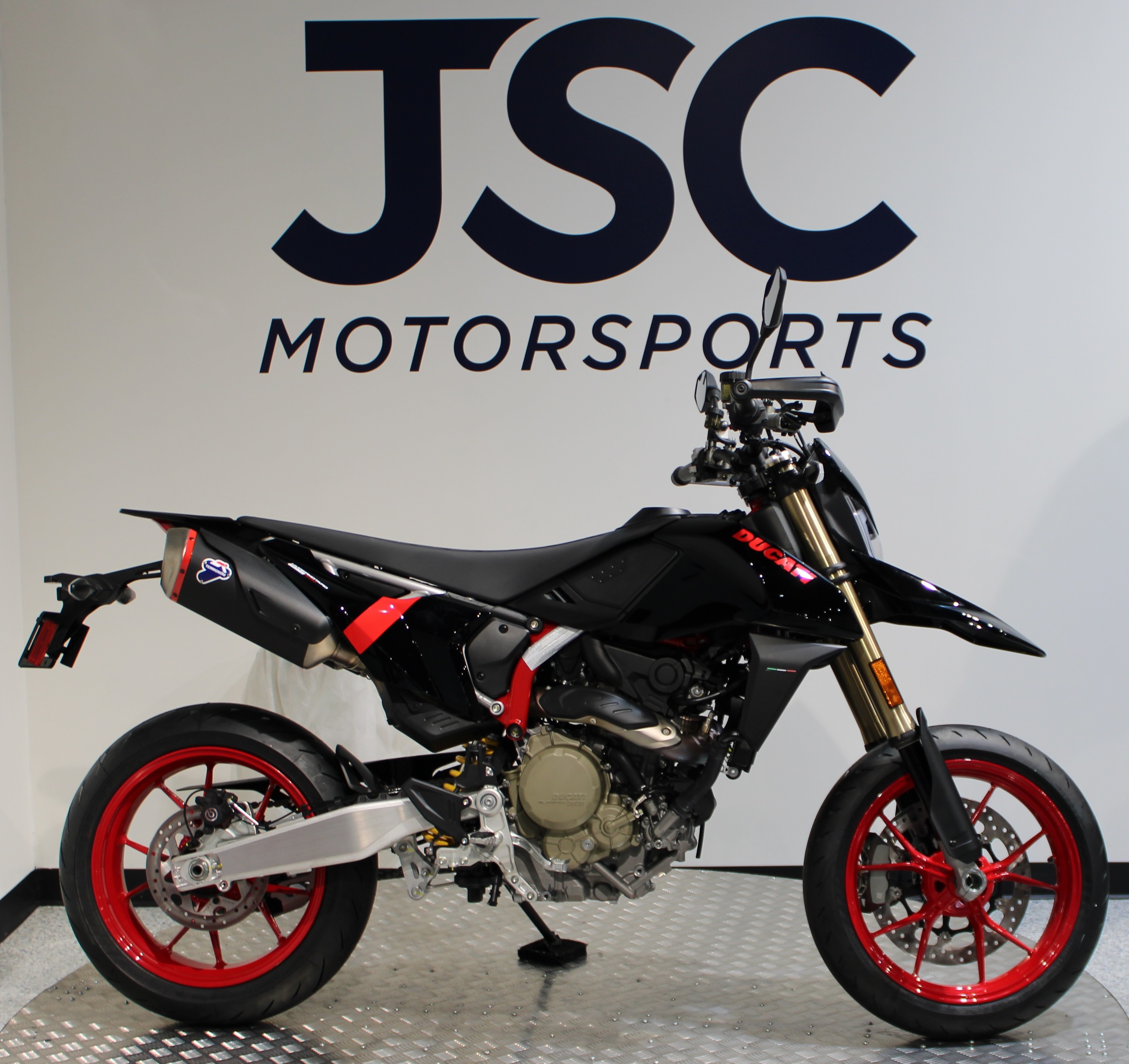 2027 Ducati Hypermotard 698 Mono Nera for sale 1252419