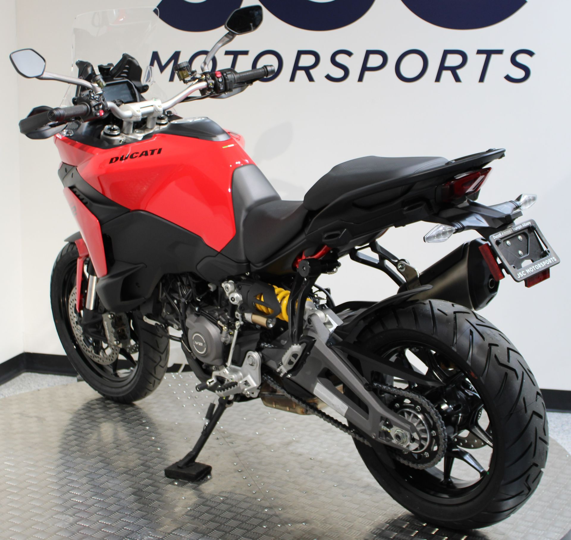 2025 Ducati Multistrada V2 6