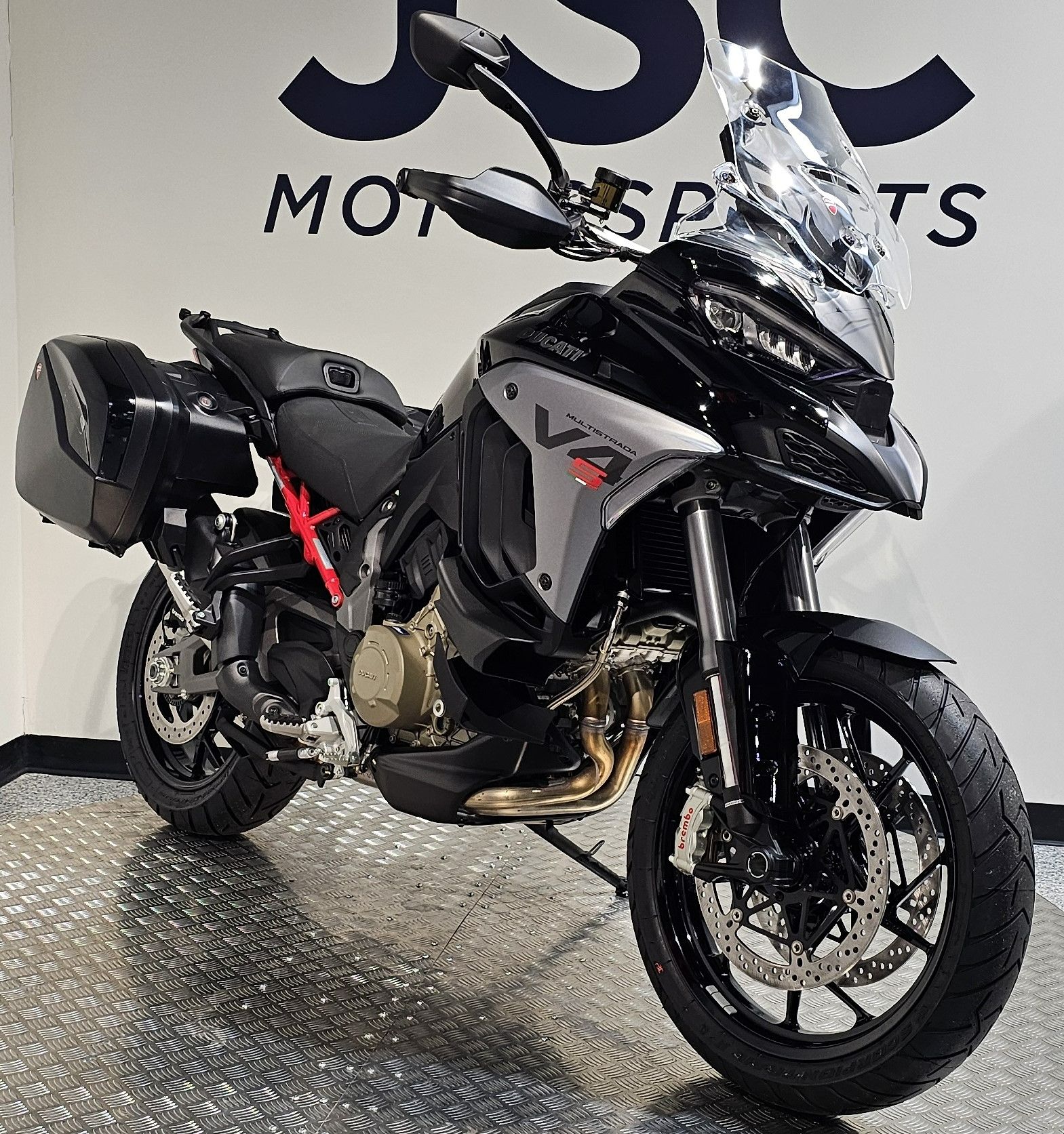 2026 Ducati Multistrada V4 S Travel & Radar 2
