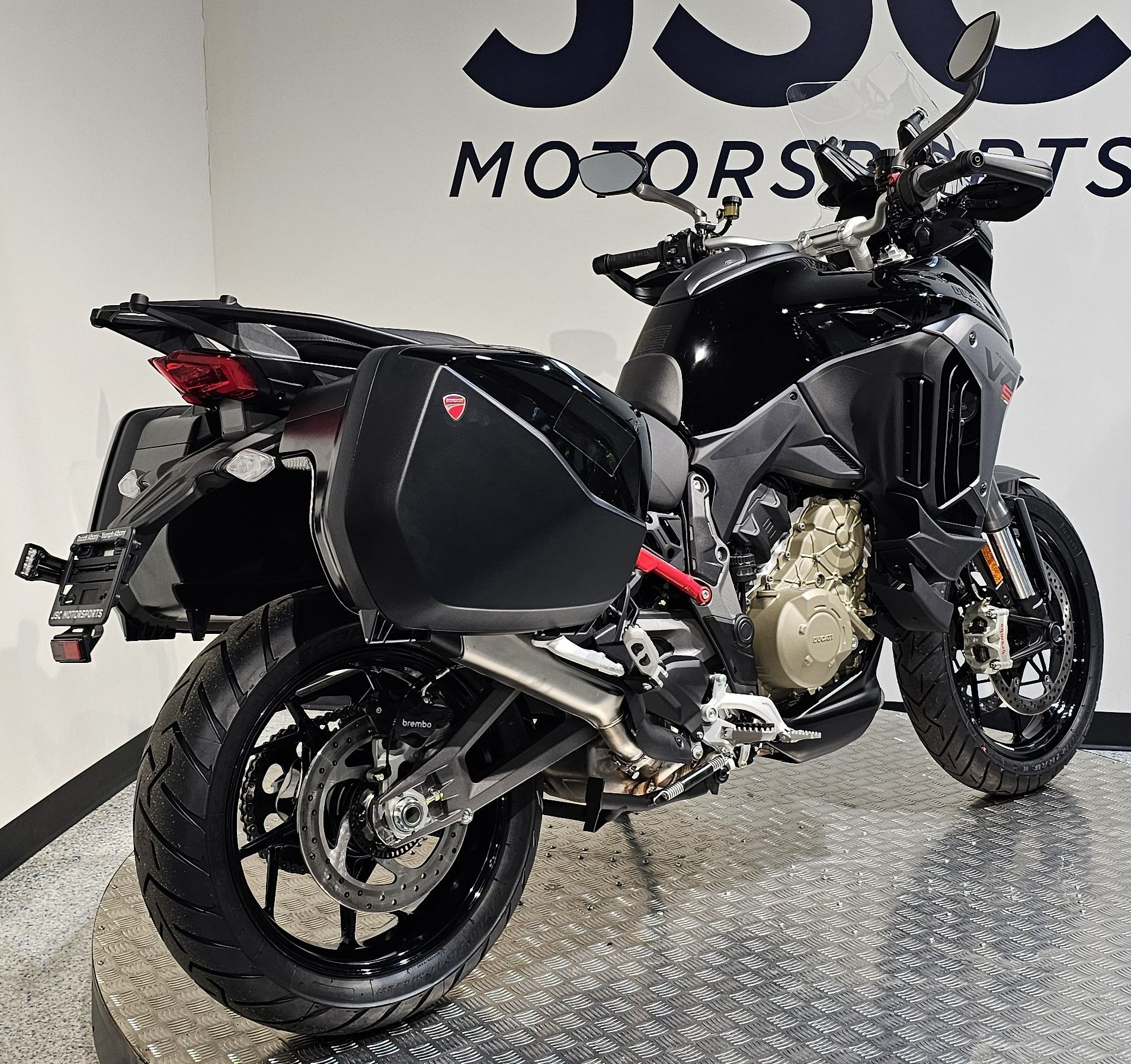 2026 Ducati Multistrada V4 S Travel & Radar 8