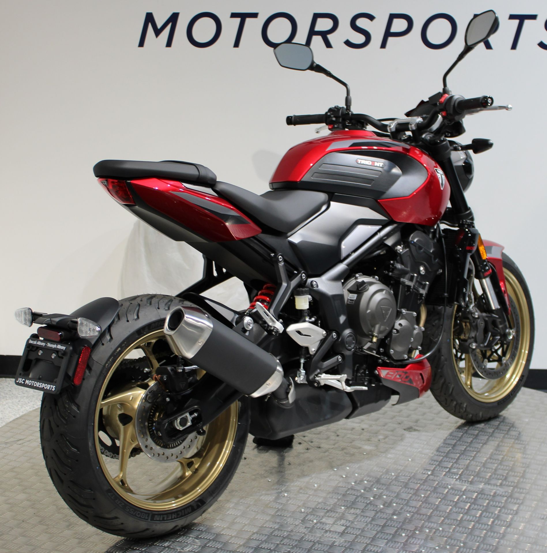2026 Triumph Trident 800 8