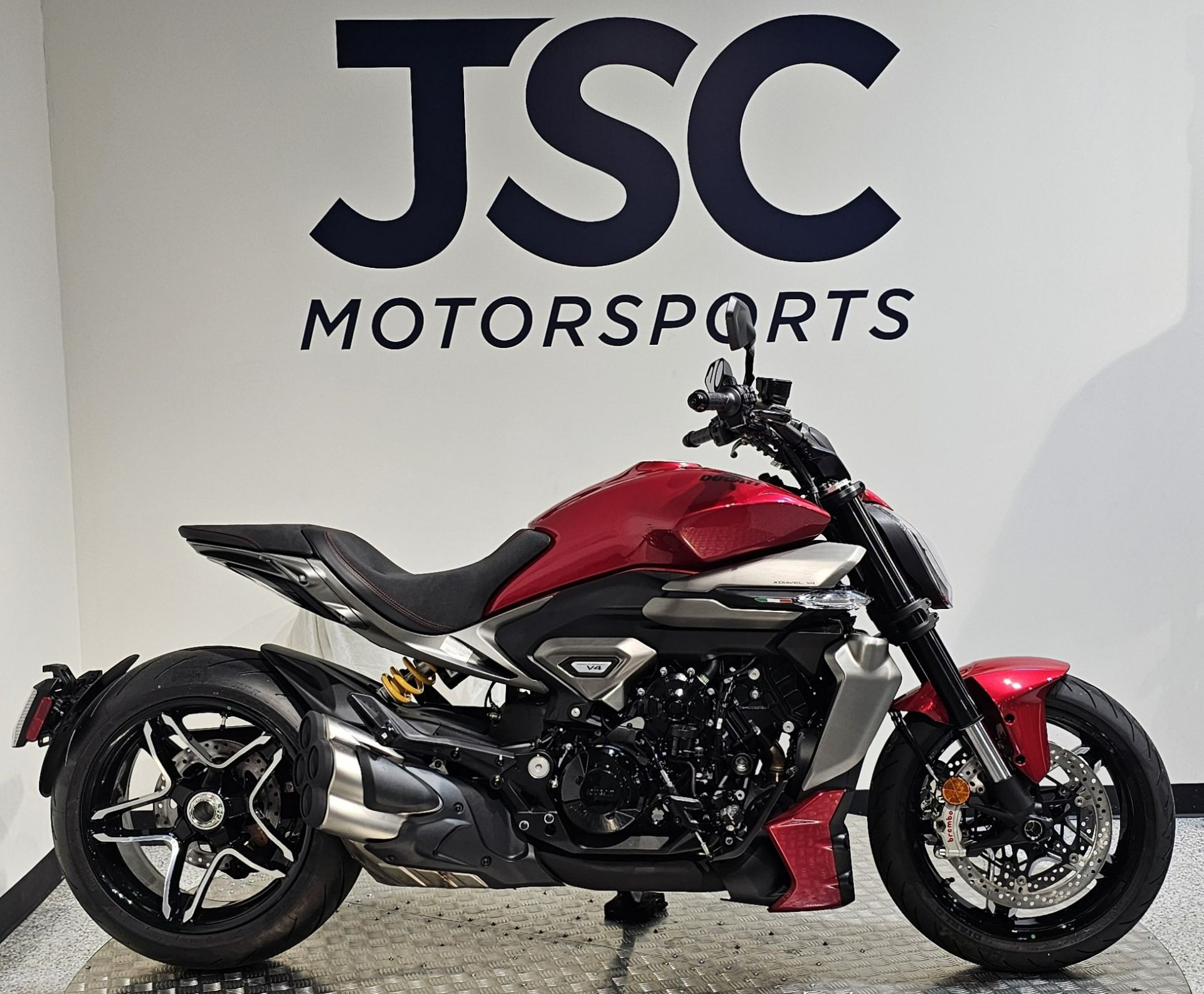 2026 Ducati XDiavel V4