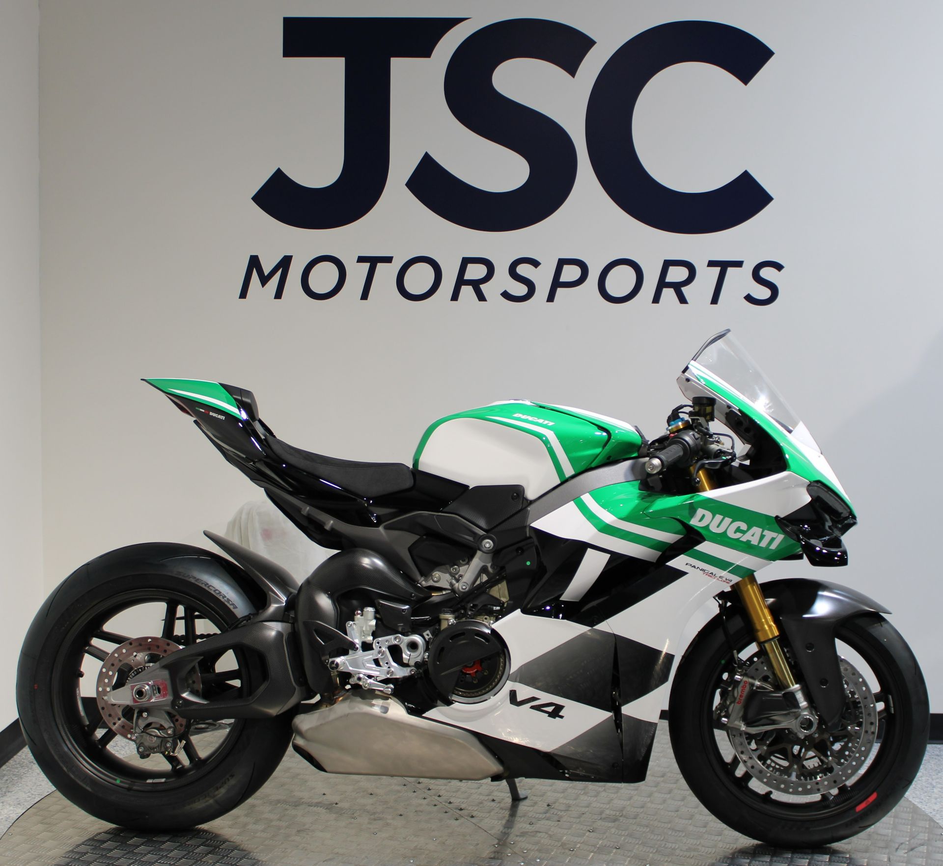 2025 Ducati Panigale V4 Tricolore