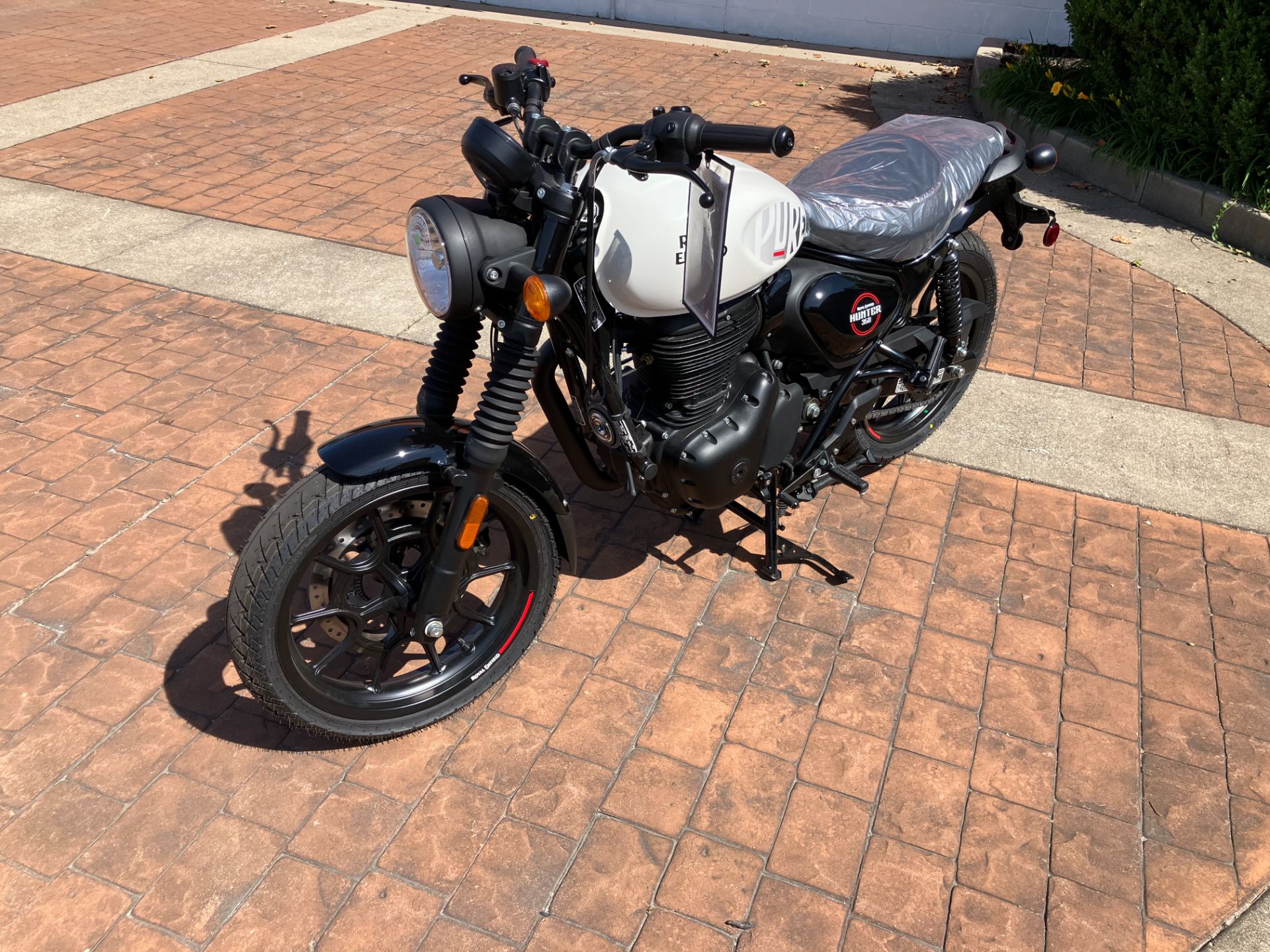 2024  Hunter 350 5
