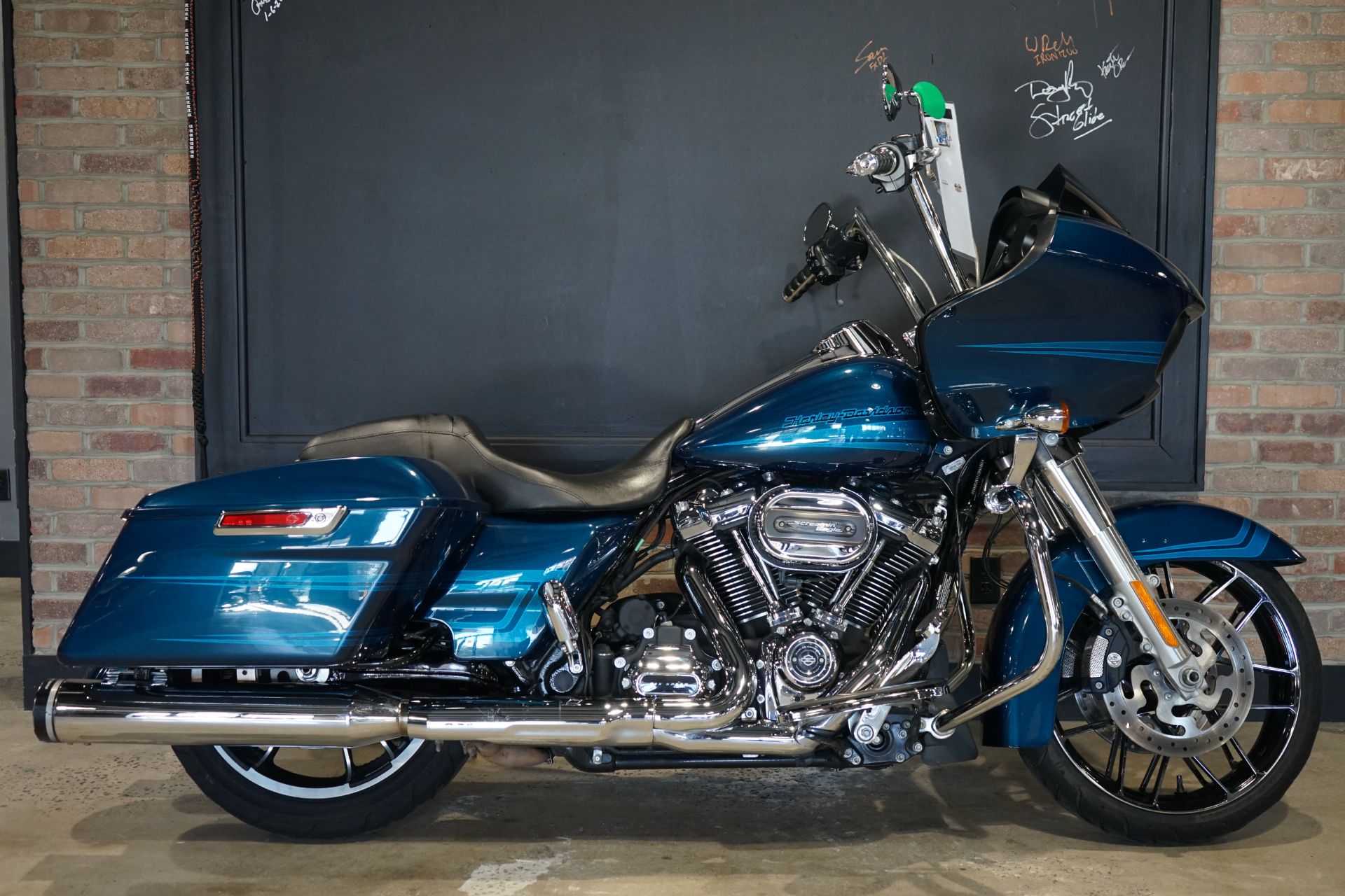 2020 Harley-Davidson Road Glide® in West End, North Carolina - Photo 1