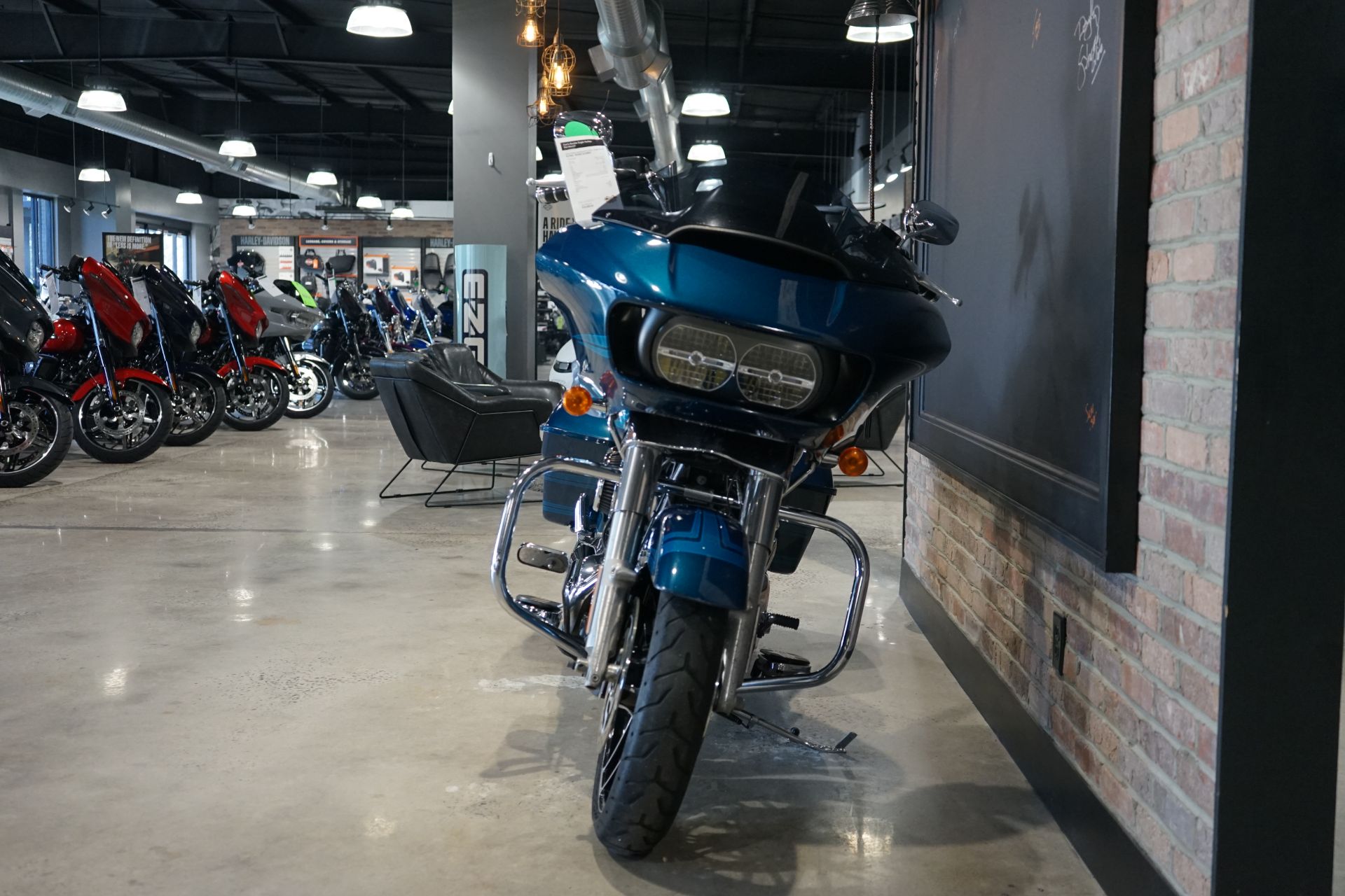2020 Harley-Davidson Road Glide® in West End, North Carolina - Photo 3