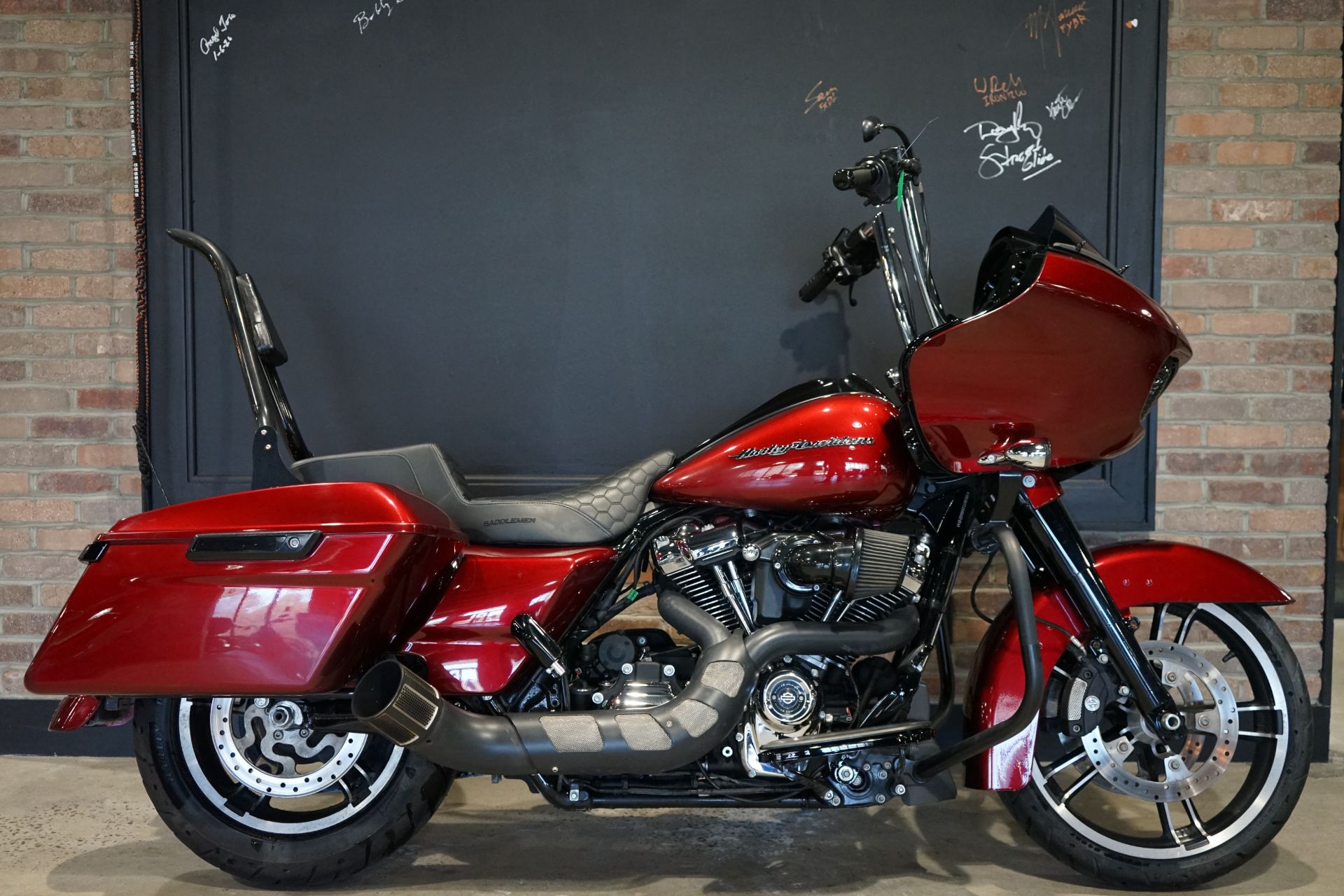 2017 Harley-Davidson Road Glide® Special in West End, North Carolina - Photo 1