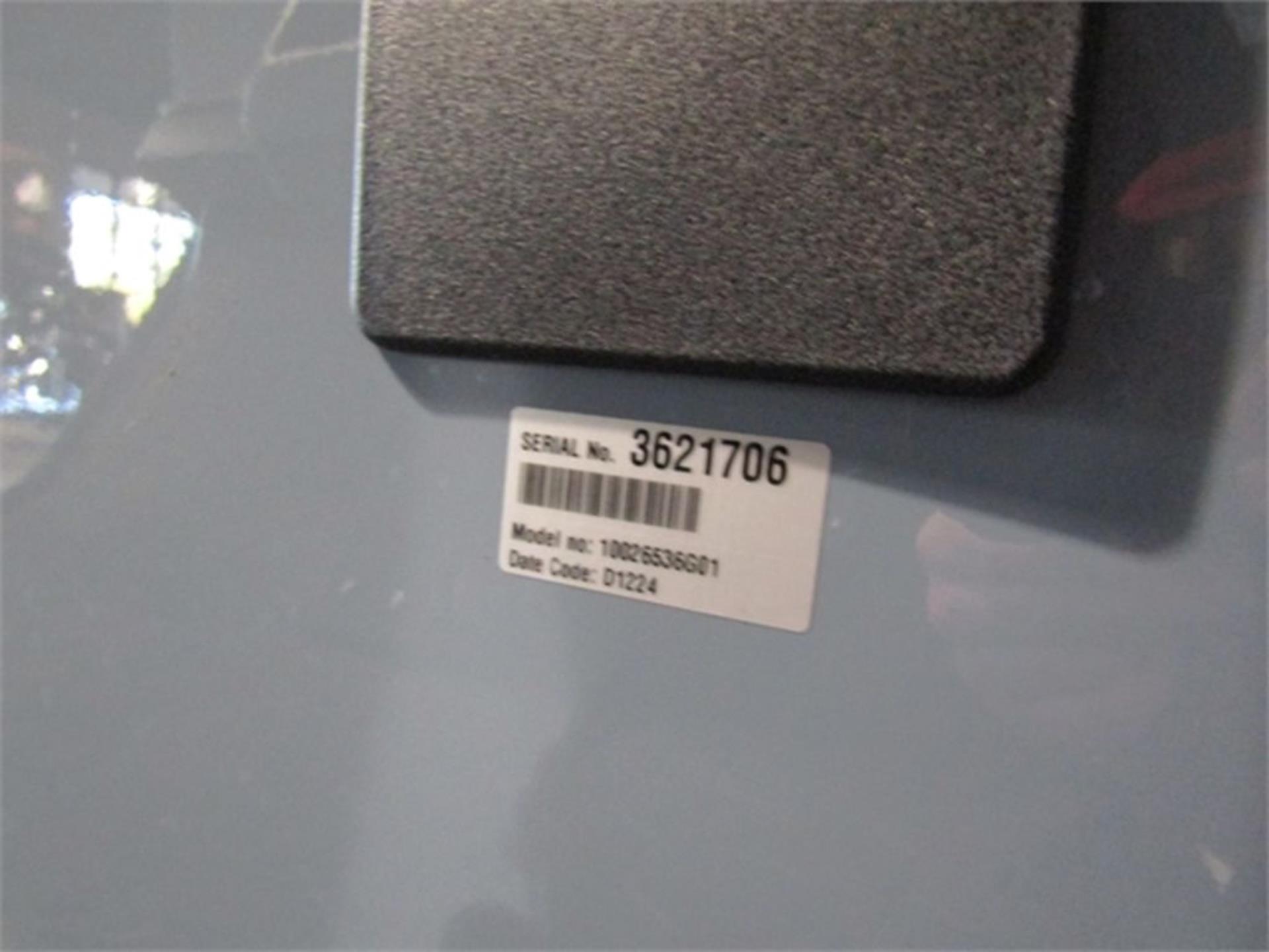 2024 E-Z-GO Express S4 Gas in West End, North Carolina - Photo 5