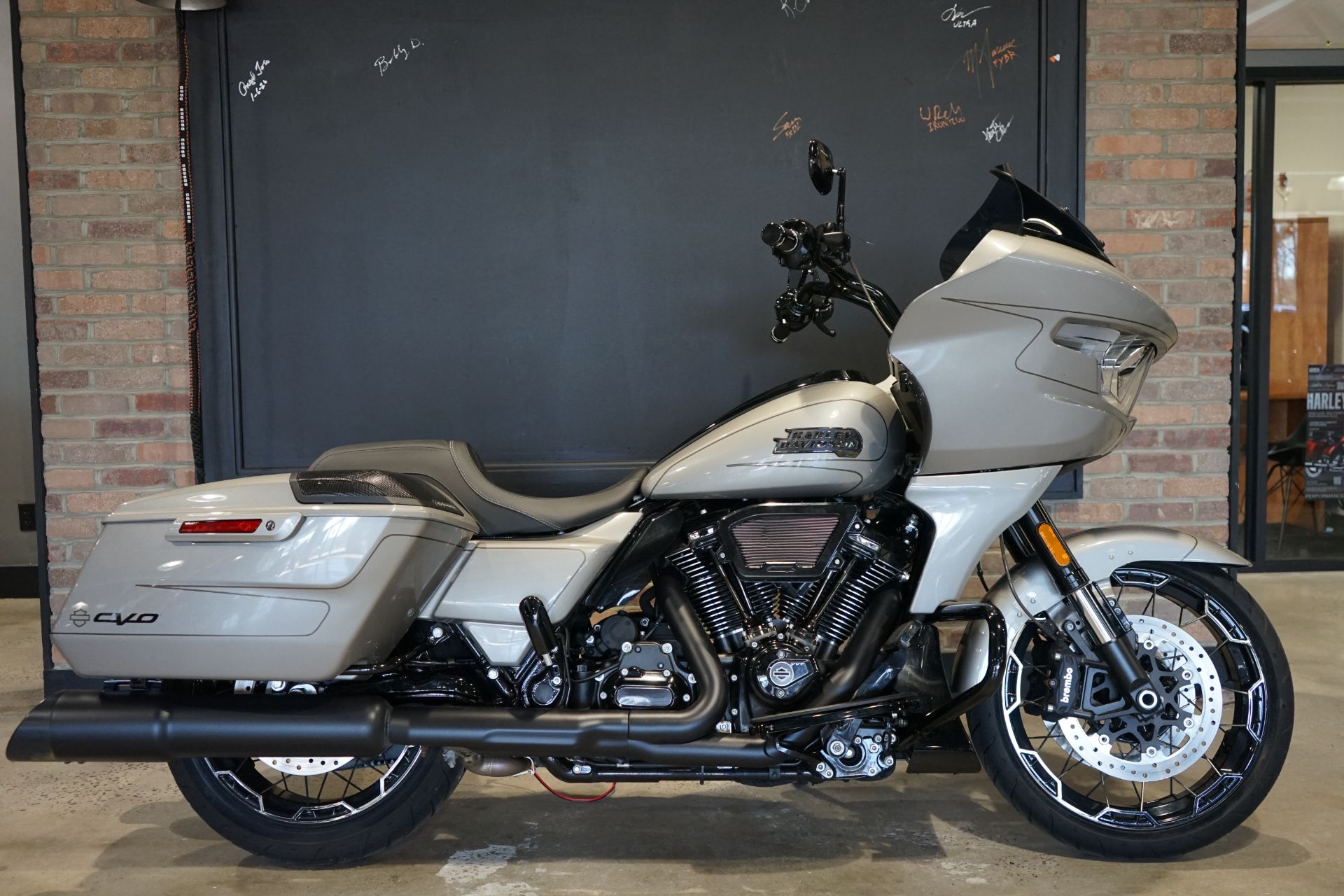 2023 Harley-Davidson CVO™ Road Glide® in West End, North Carolina - Photo 1