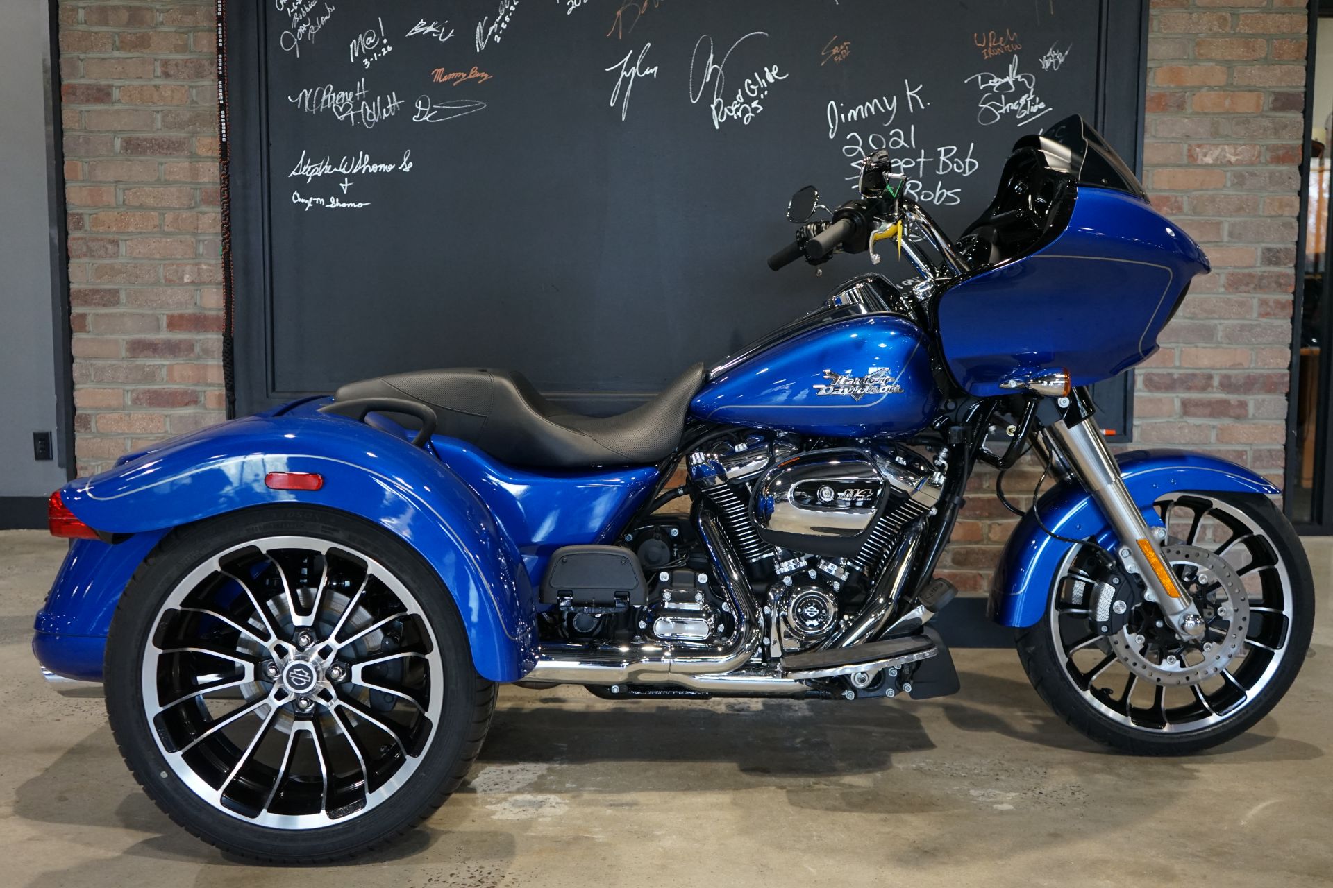 2025 Harley-Davidson Road Glide® 3 in West End, North Carolina - Photo 1