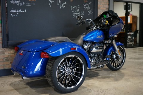 2025 Harley-Davidson Road Glide® 3 in West End, North Carolina - Photo 4