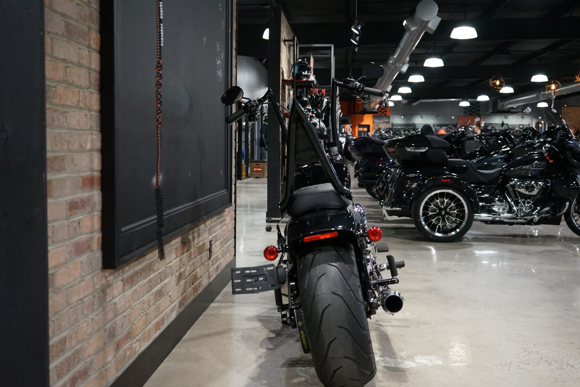 2018 Harley-Davidson Breakout® 107 in West End, North Carolina - Photo 5