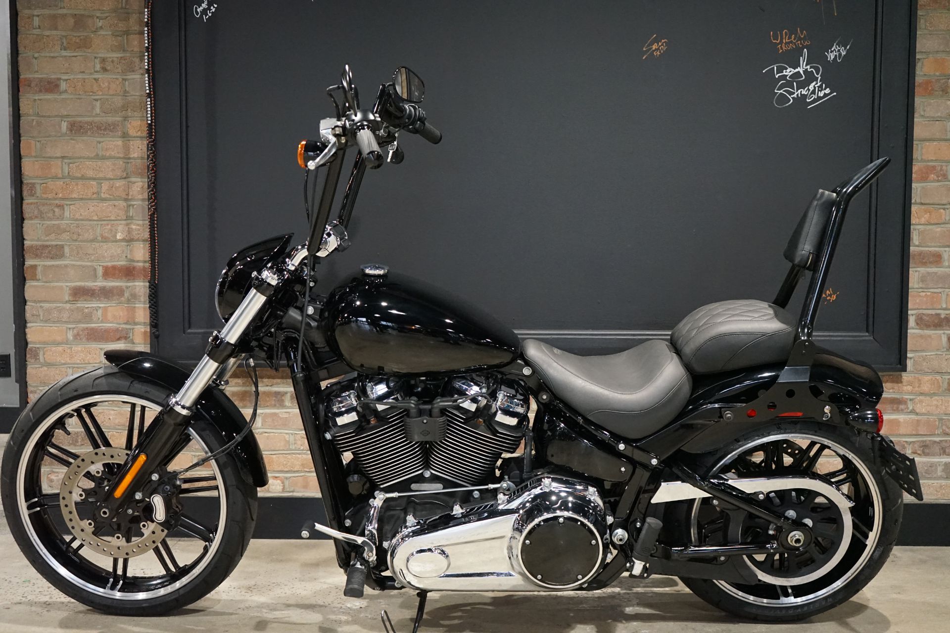 2018 Harley-Davidson Breakout® 107 in West End, North Carolina - Photo 6