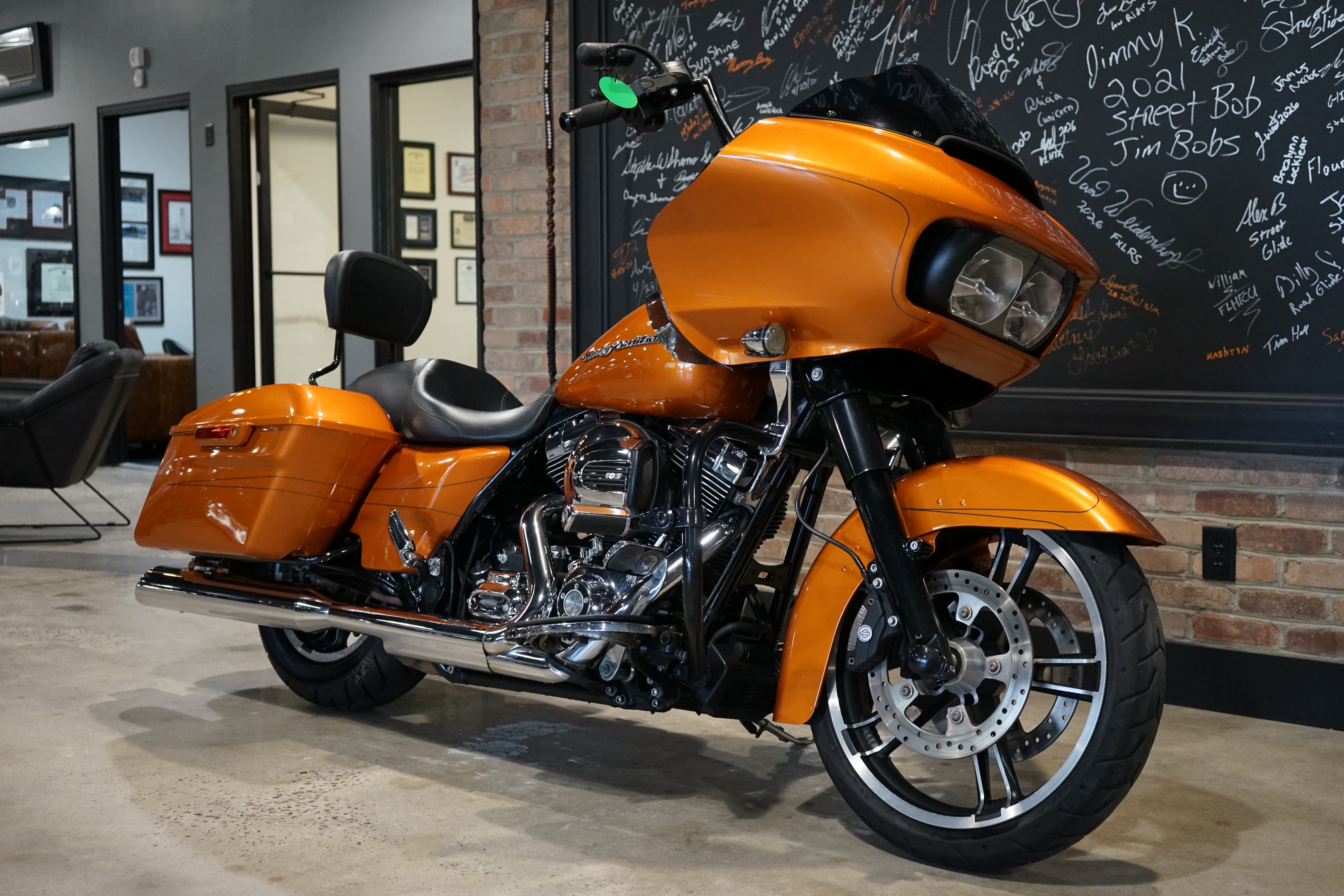 2015 Harley-Davidson Road Glide® Special 2