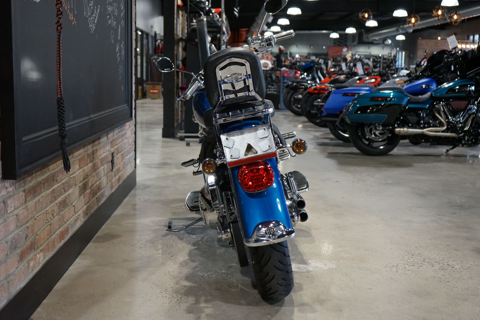 2005 Harley-Davidson FLSTF/FLSTFI Fat Boy® 5