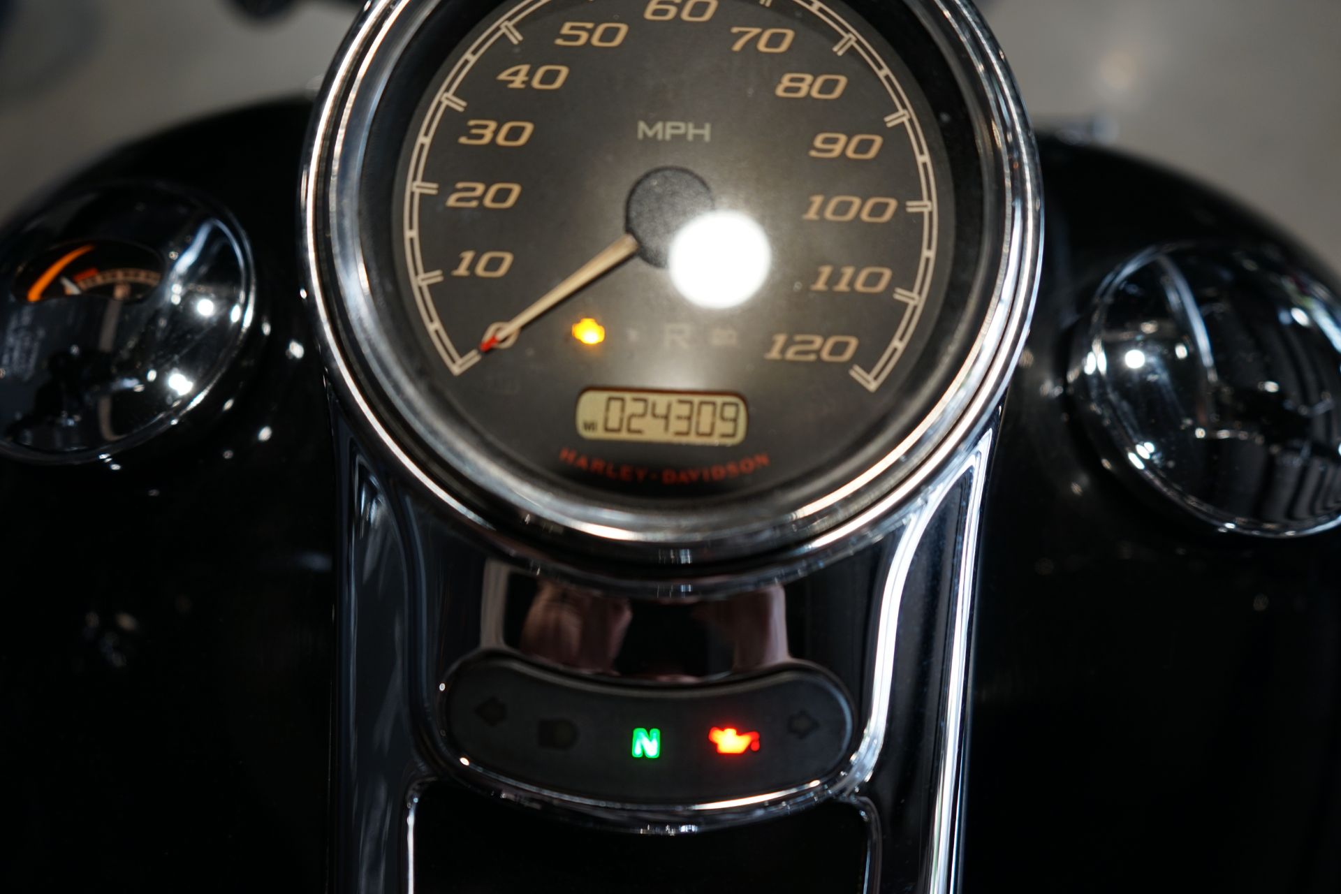 2018 Harley-Davidson Freewheeler® in West End, North Carolina - Photo 7