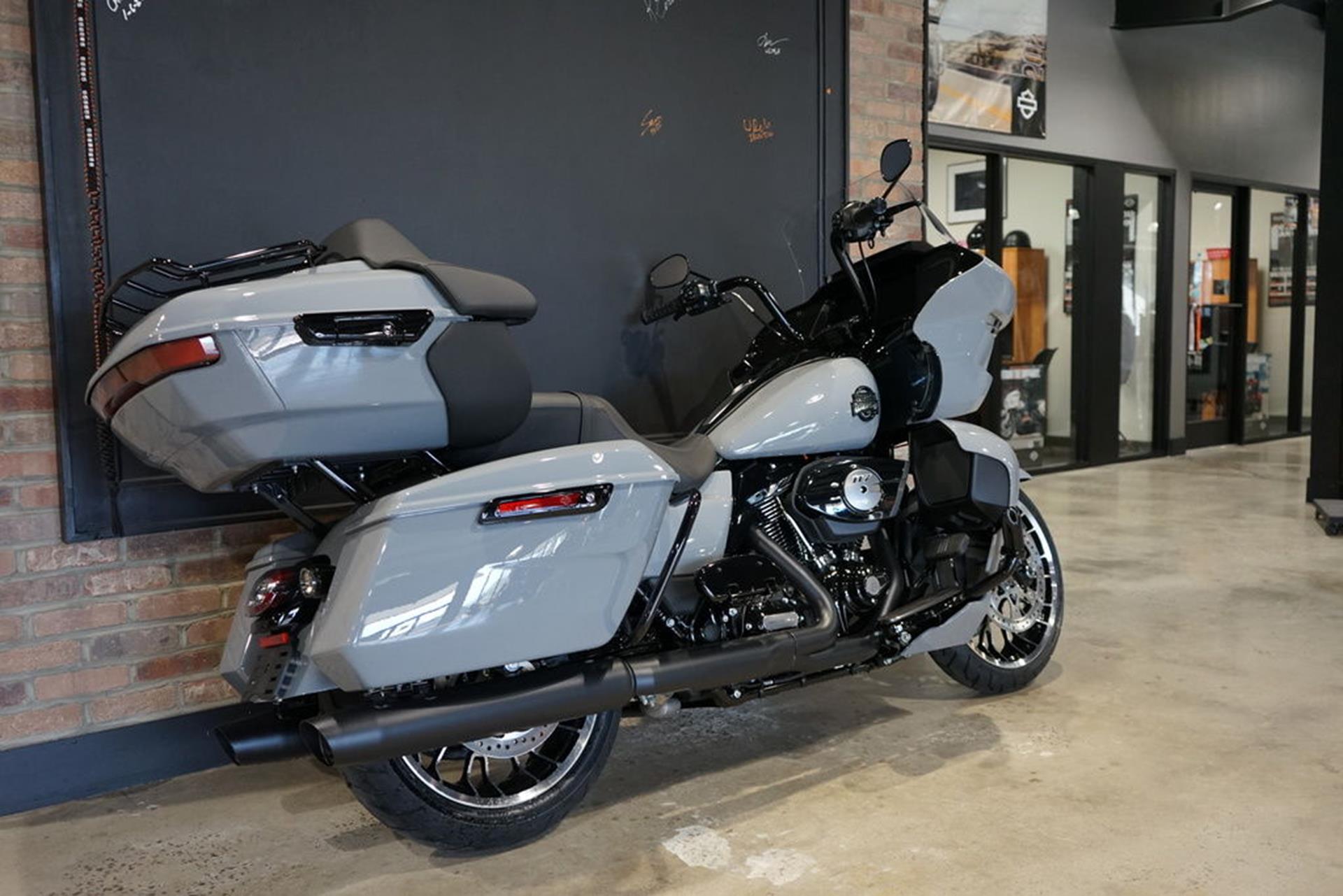 2026 Harley-Davidson Road Glide® Limited in West End, North Carolina - Photo 5