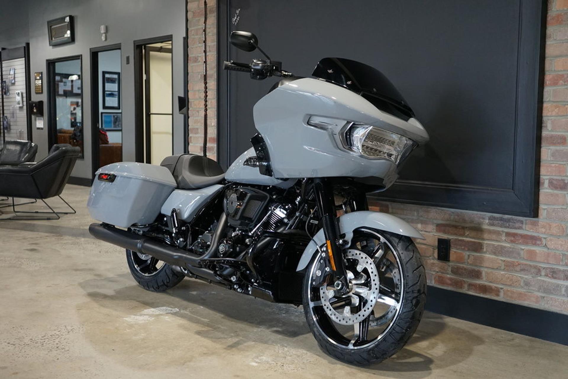 2026 Harley-Davidson Road Glide® in West End, North Carolina - Photo 3