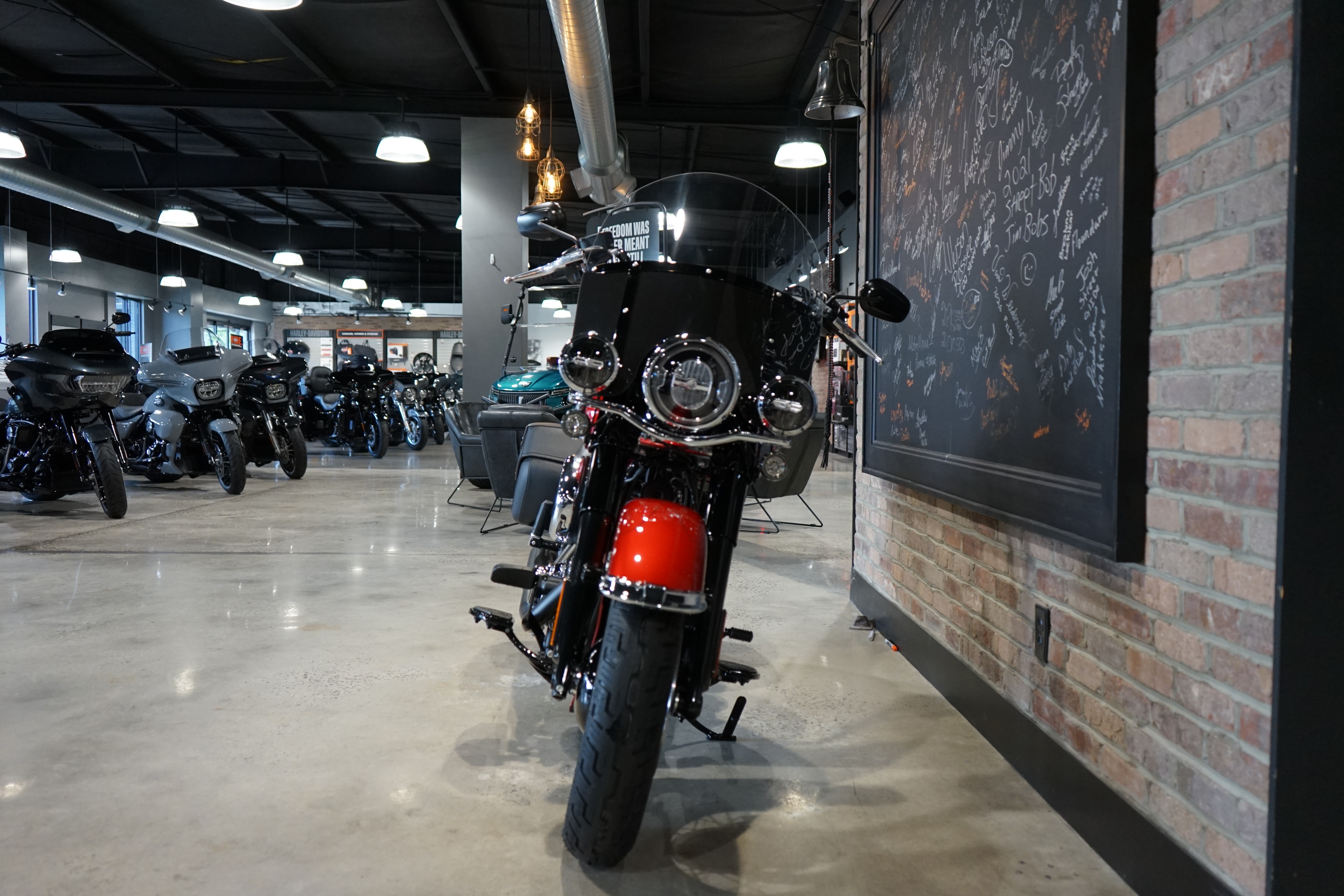 2026 Harley-Davidson Heritage Classic 3