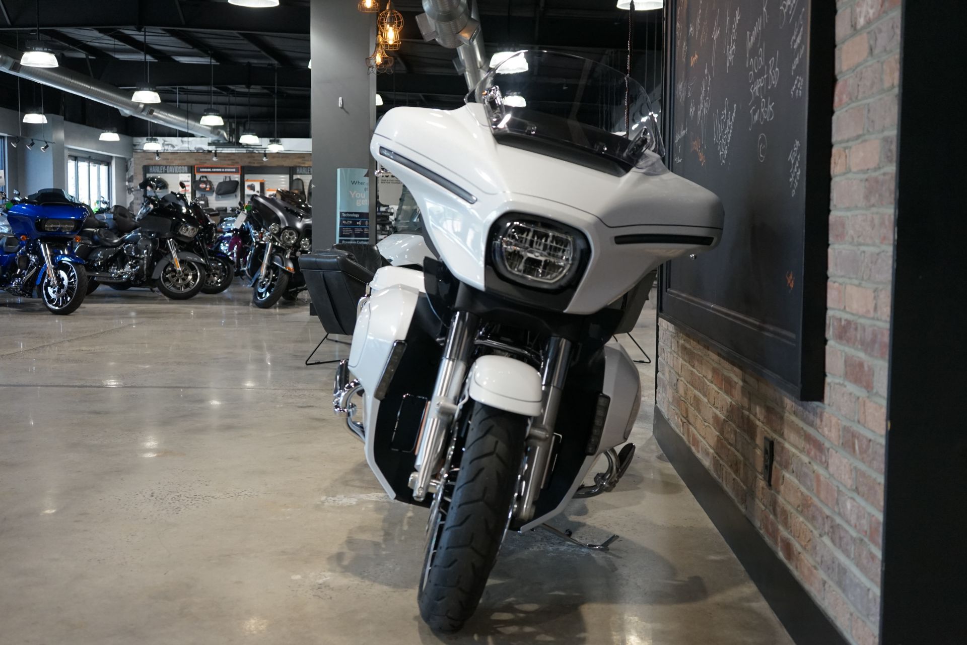 2026 Harley-Davidson Street Glide® Limited in West End, North Carolina - Photo 3