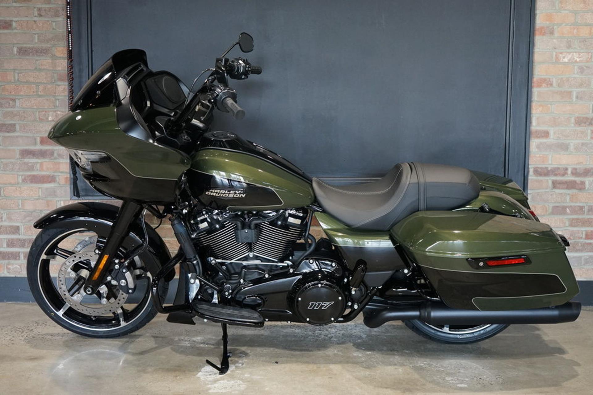 2026 Harley-Davidson Road Glide® in West End, North Carolina - Photo 2