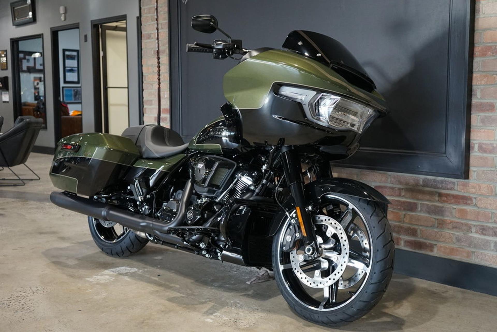 2026 Harley-Davidson Road Glide® in West End, North Carolina - Photo 3