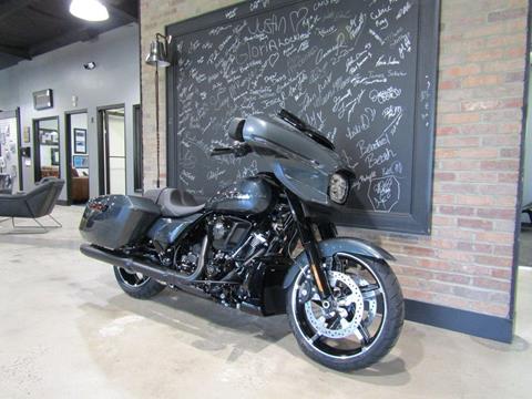 2025 Harley-Davidson Street Glide® in West End, North Carolina - Photo 2