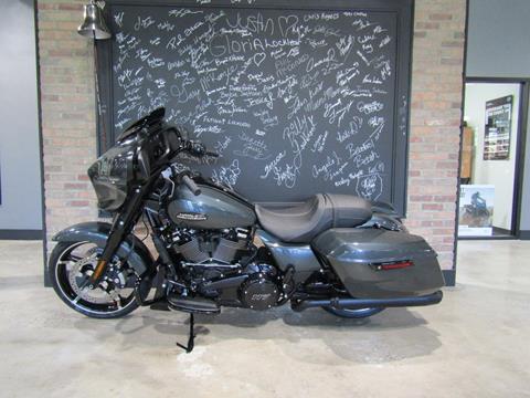 2025 Harley-Davidson Street Glide® in West End, North Carolina - Photo 3