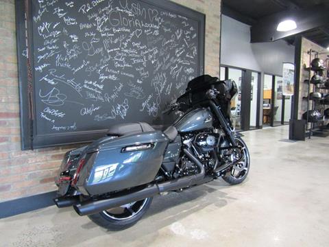 2025 Harley-Davidson Street Glide® in West End, North Carolina - Photo 5