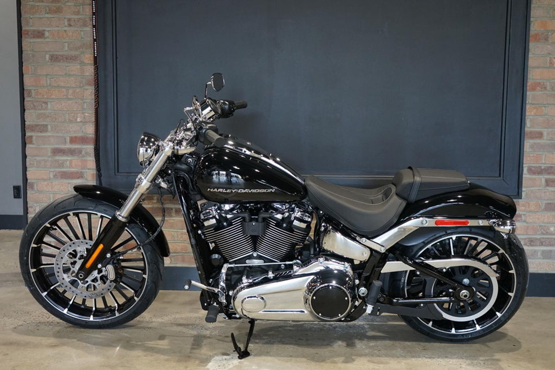 2026 Harley-Davidson Breakout® in West End, North Carolina - Photo 9