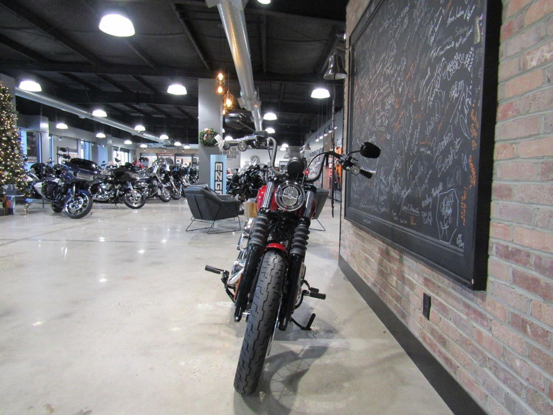 2026 Harley-Davidson Street Bob® in West End, North Carolina - Photo 4