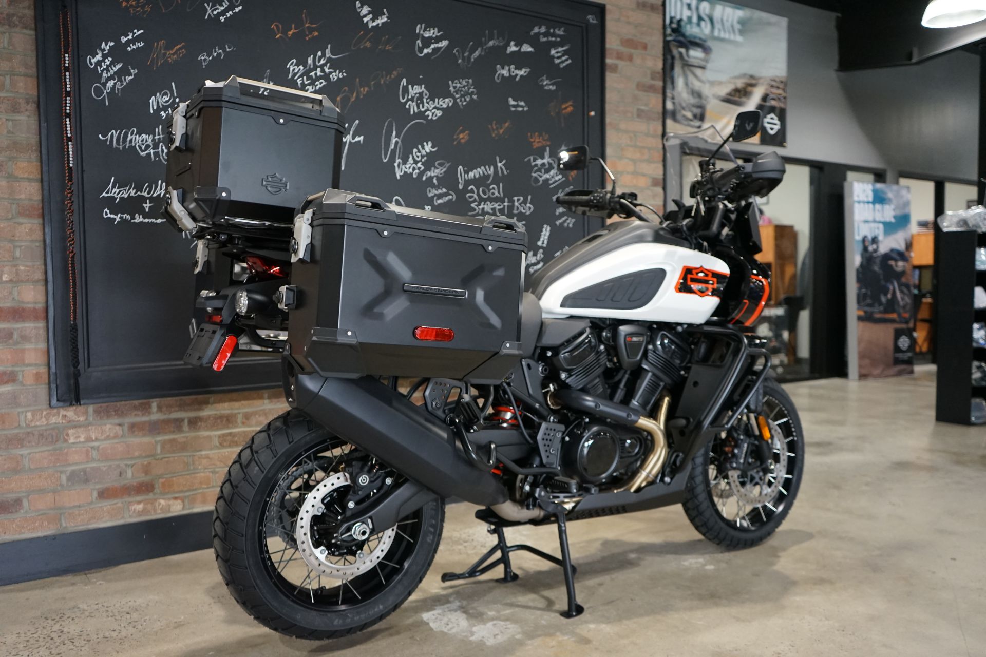 2026 Harley-Davidson Pan America® 1250 Limited 4