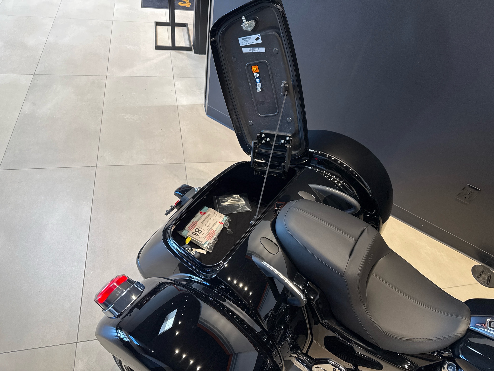 2026 Harley-Davidson Road Glide® 3 7
