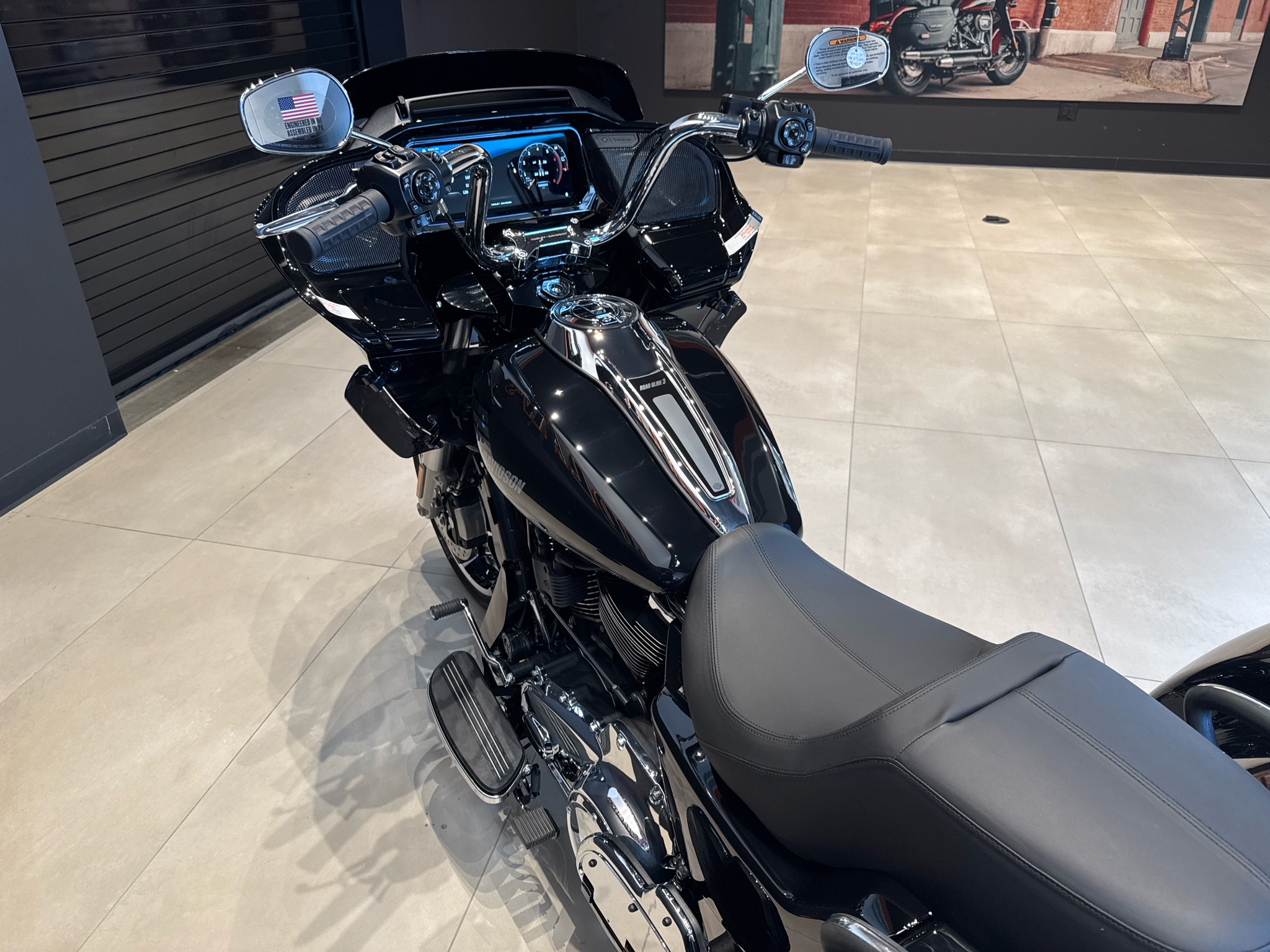 2026 Harley-Davidson Road Glide® 3 9