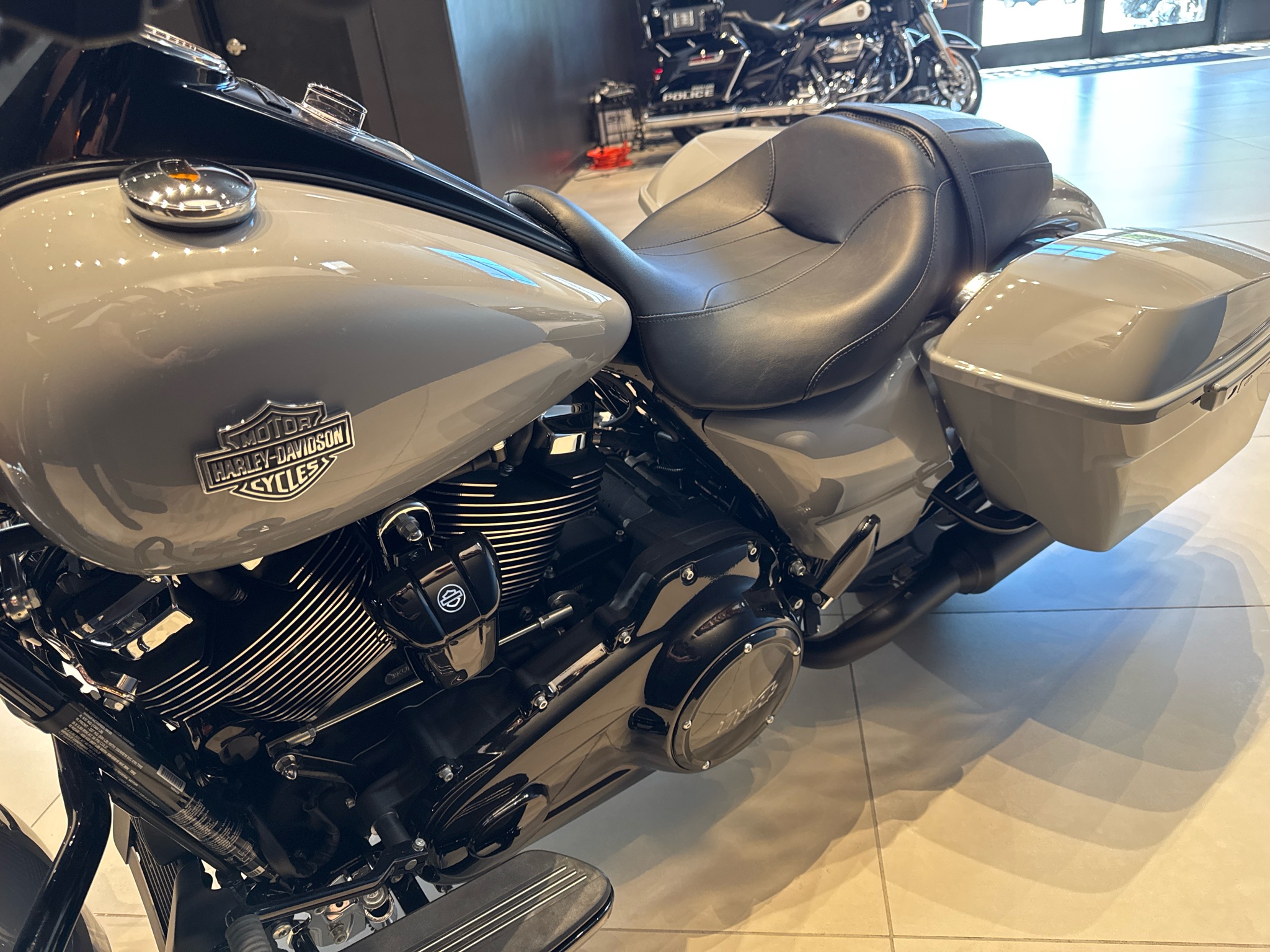 2025 Harley-Davidson Road King® Special 10