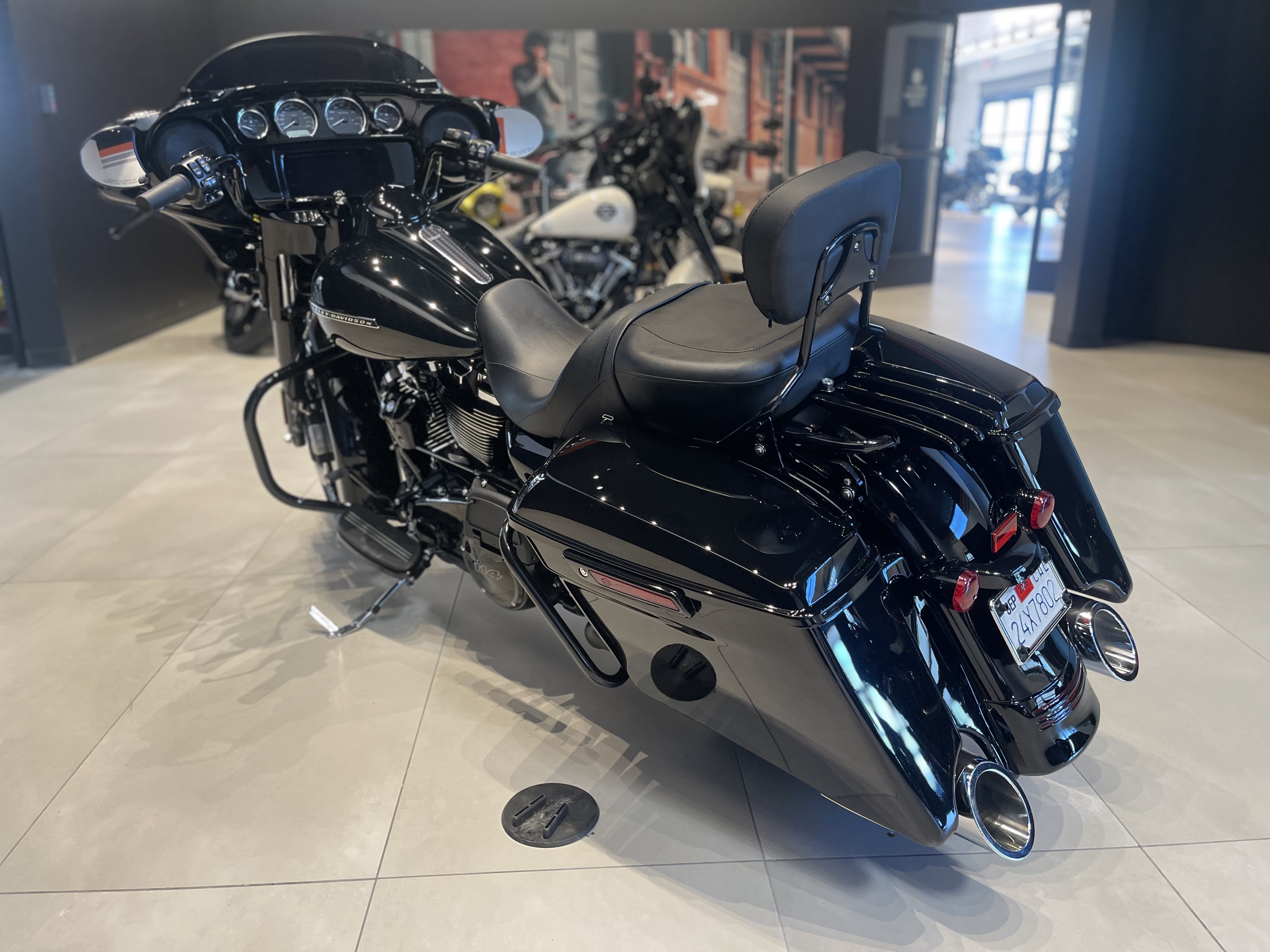 2020 Harley-Davidson Street Glide® Special 5