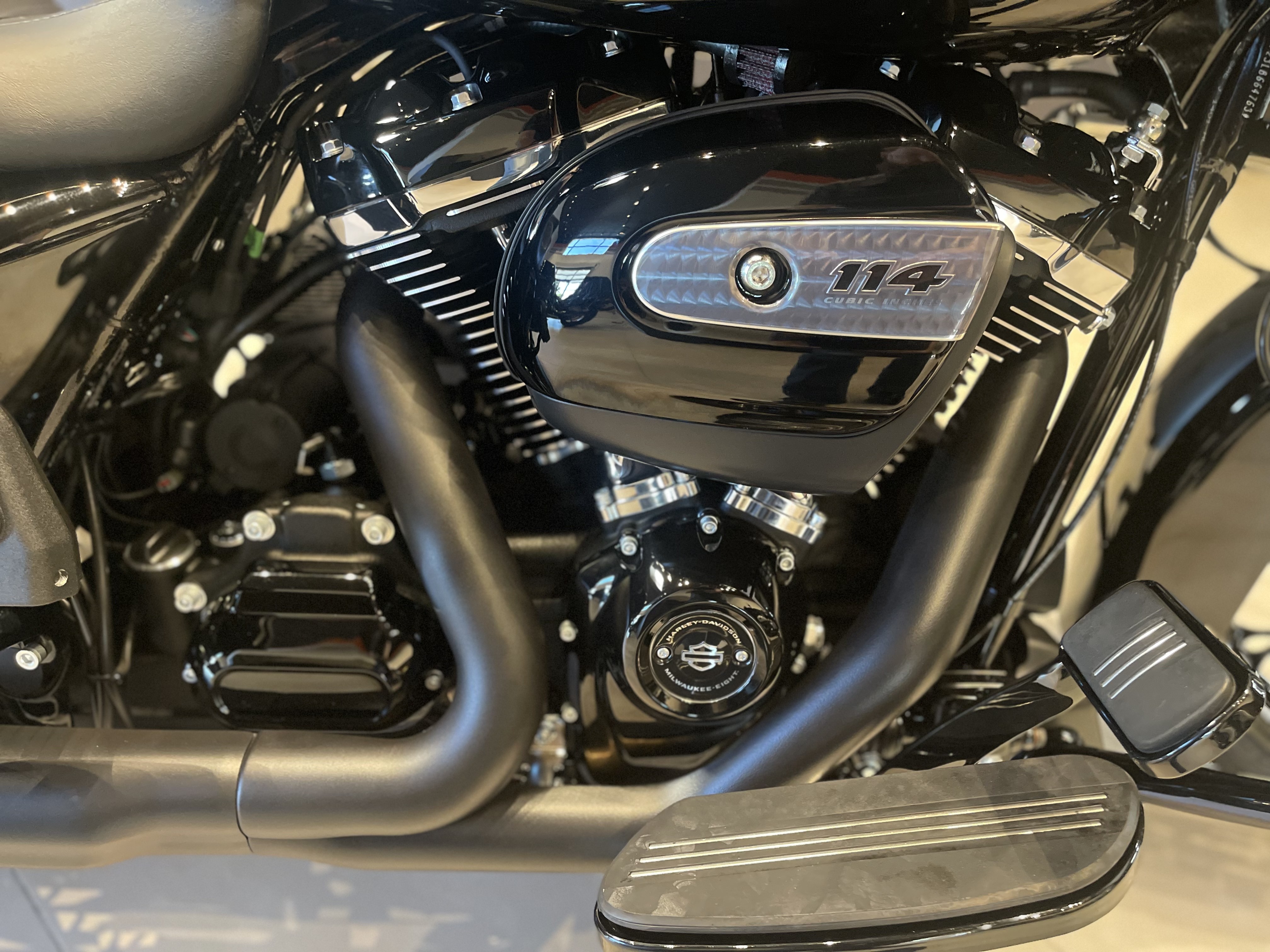 2020 Harley-Davidson Street Glide® Special 11