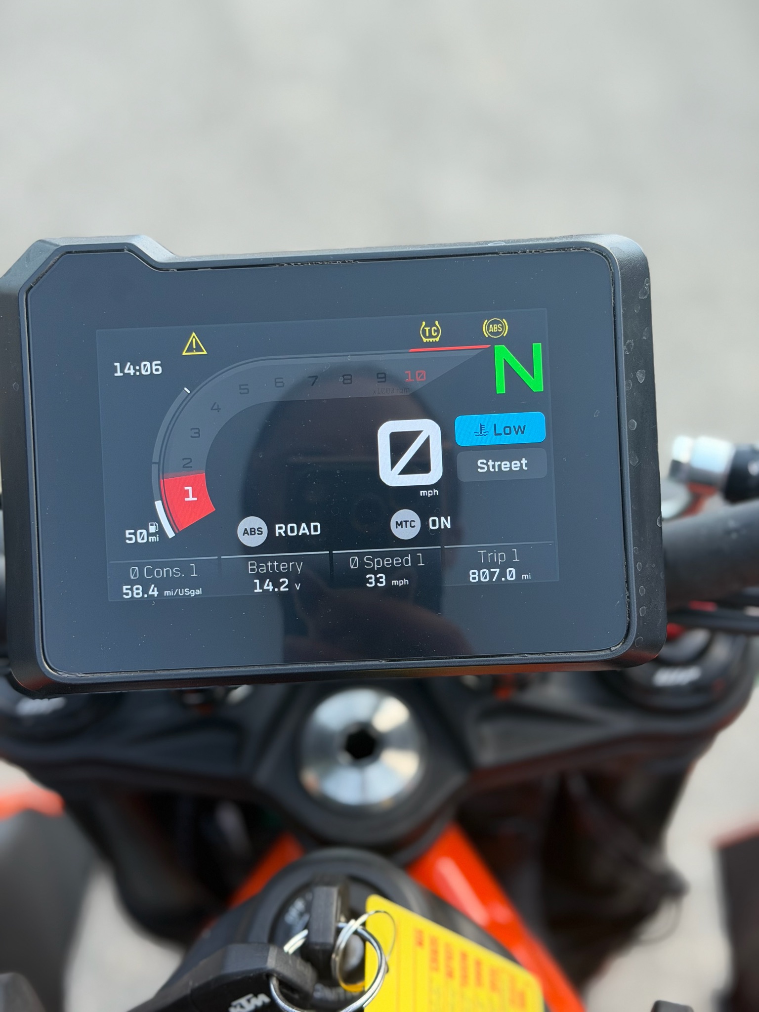 2024 KTM 390 Duke 6