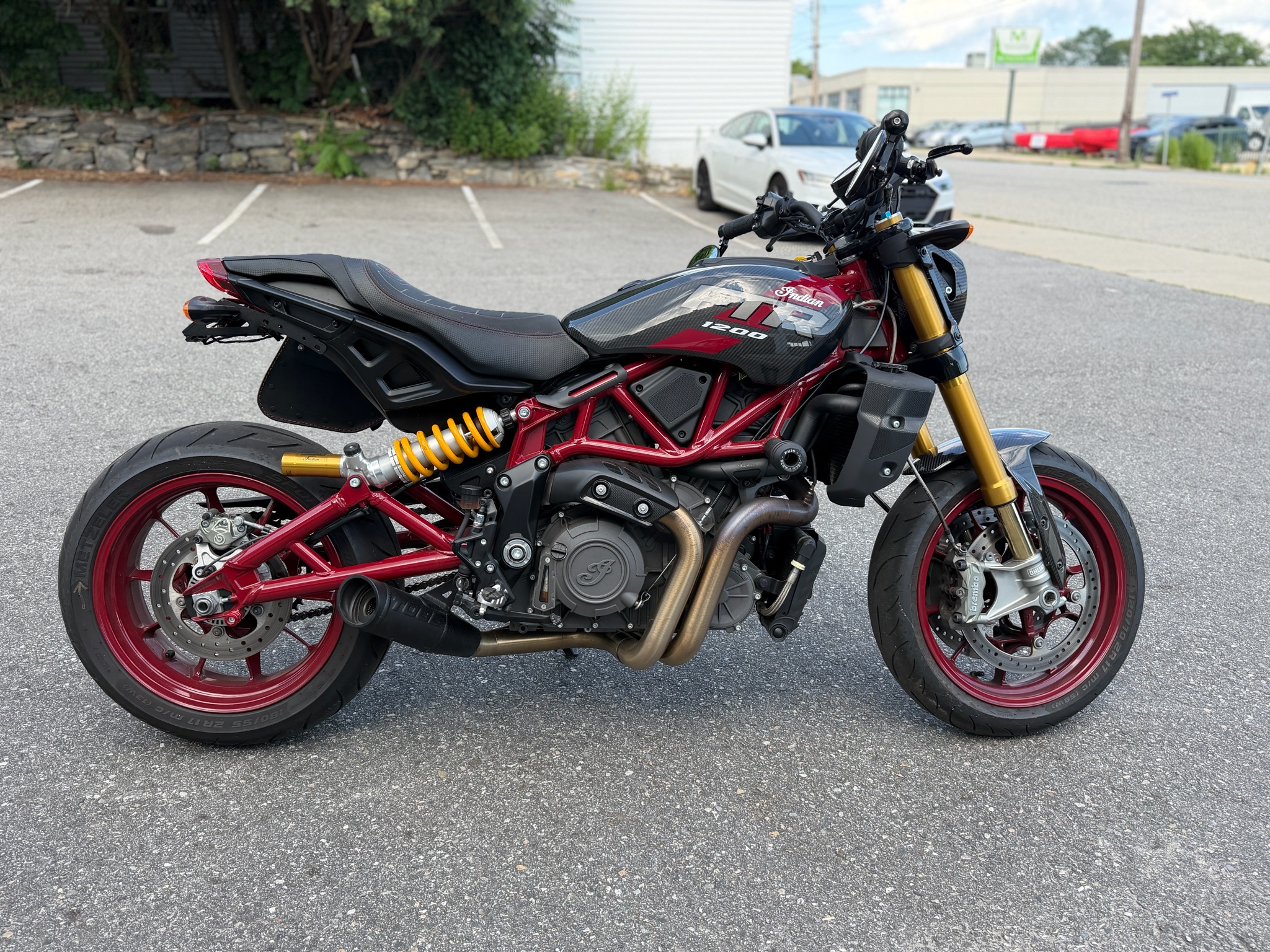 2024 Indian Motorcycle FTR R Carbon