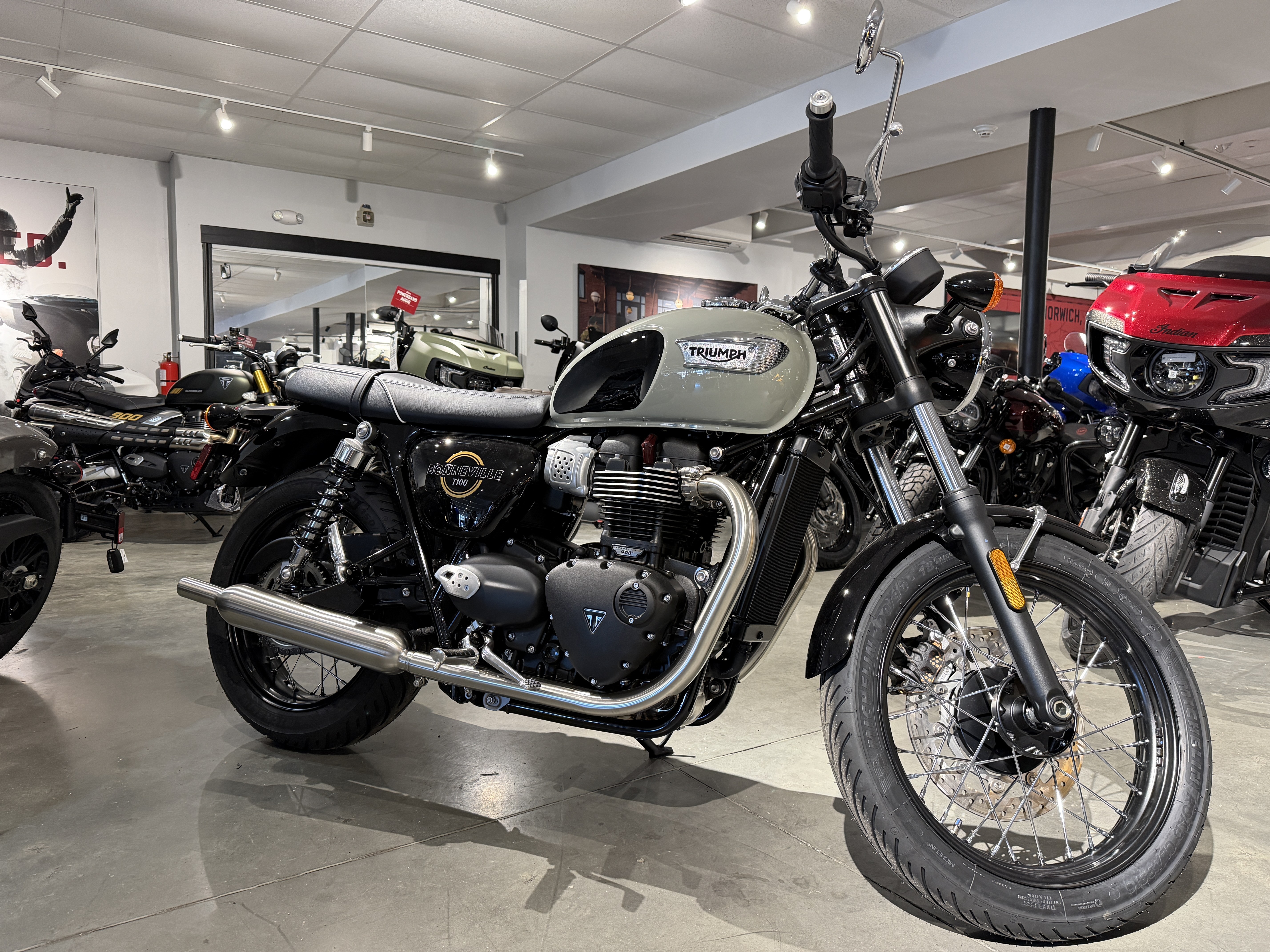 2026 Triumph Bonneville T100
